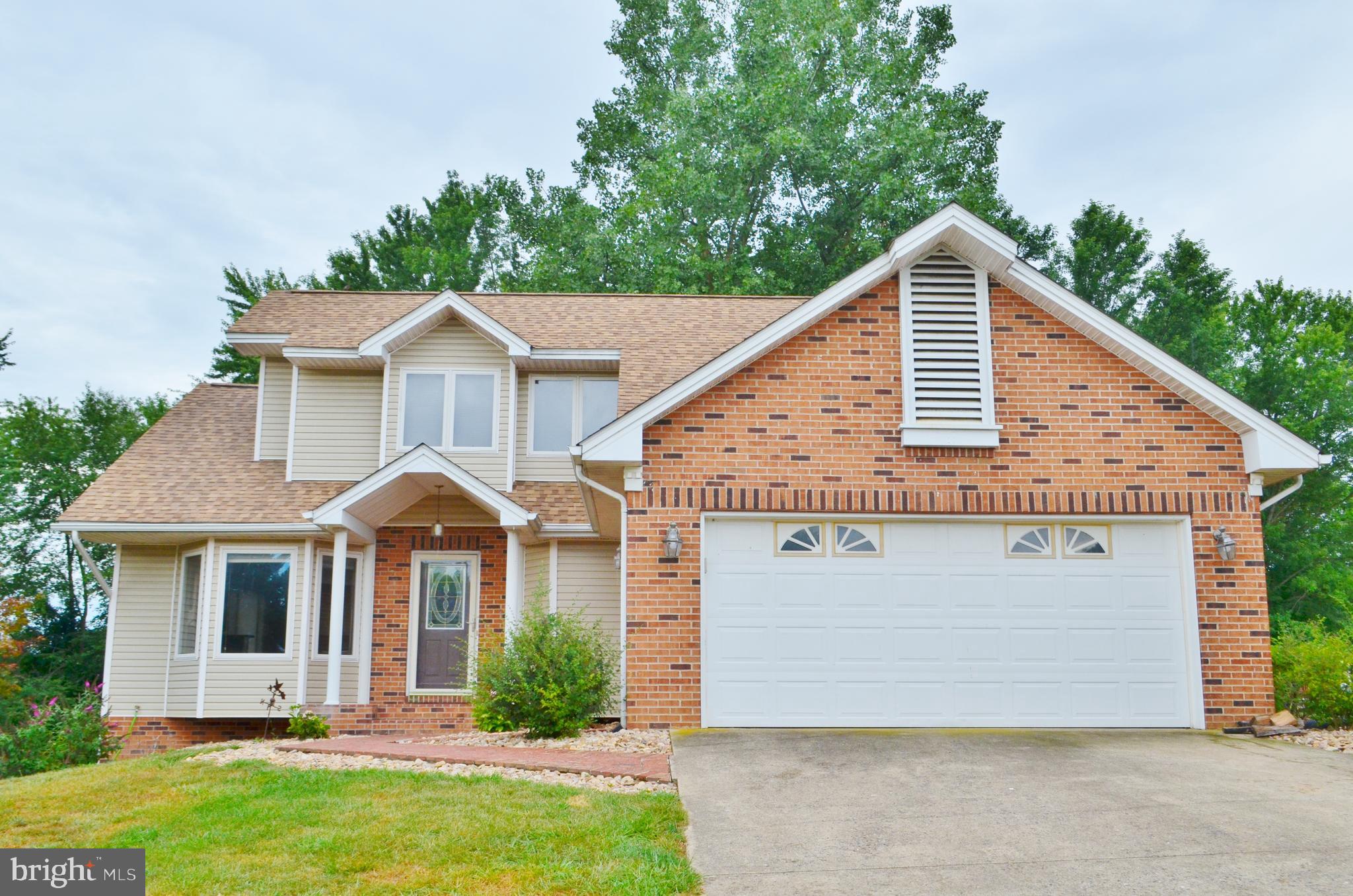 THE FOOTHILLS - Residential