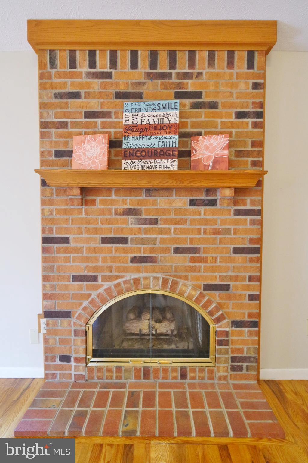 THE FOOTHILLS - Residential