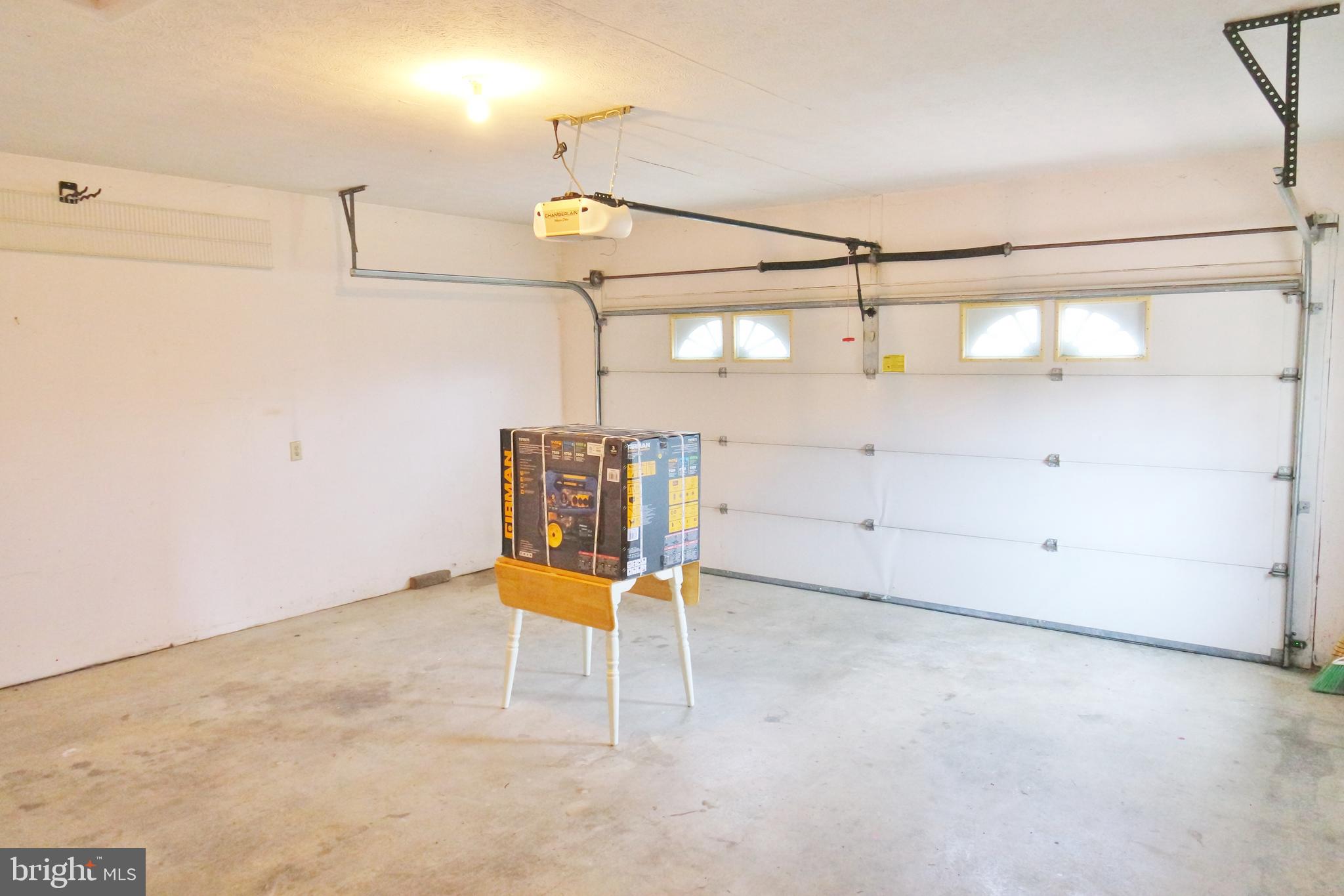 THE FOOTHILLS - Residential