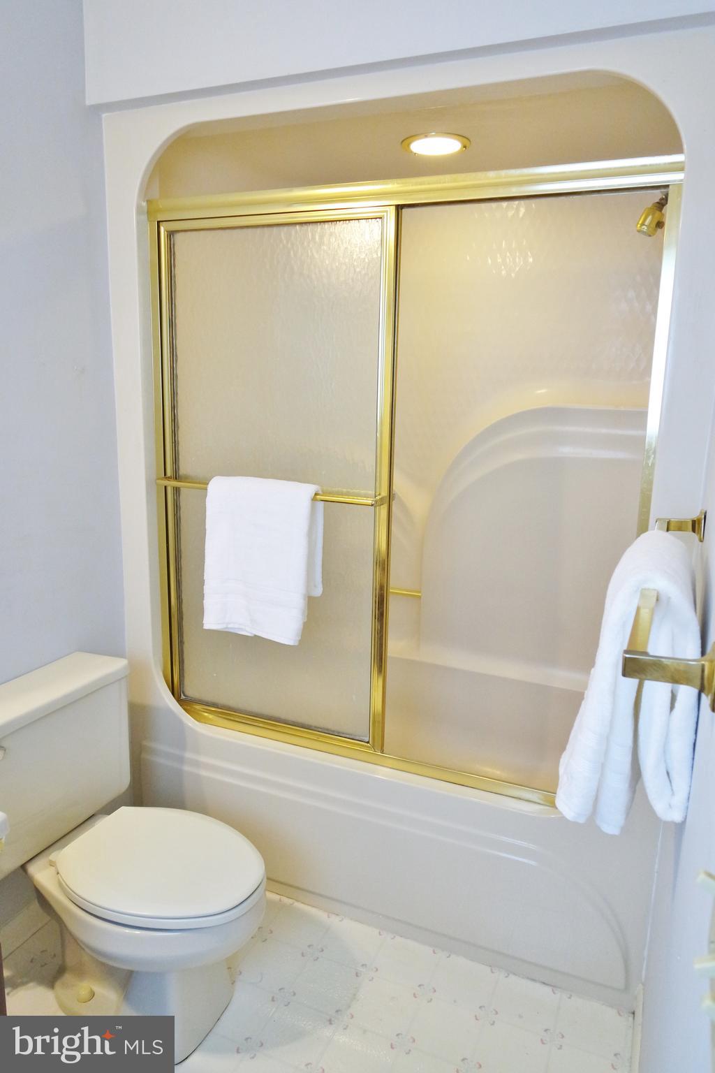 THE FOOTHILLS - Residential