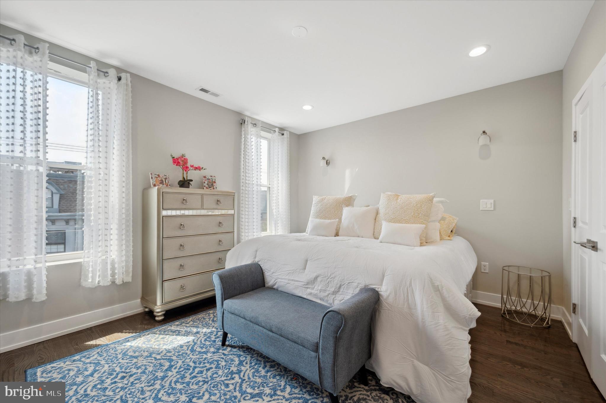 PASSYUNK SQUARE - Residential Lease