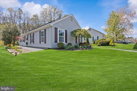 Tiny photo for 32 Buckingham Drive, SOUTHAMPTON, NJ 08088 (MLS # NJBL2109810)