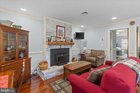 Tiny photo for 32 Buckingham Drive, SOUTHAMPTON, NJ 08088 (MLS # NJBL2109810)