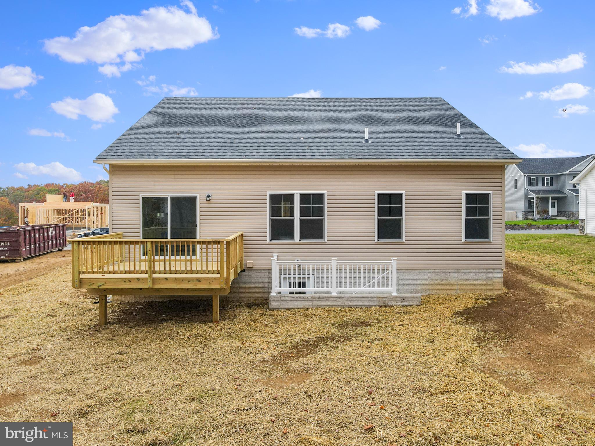 MIDDLE CREEK VISTAS - Residential