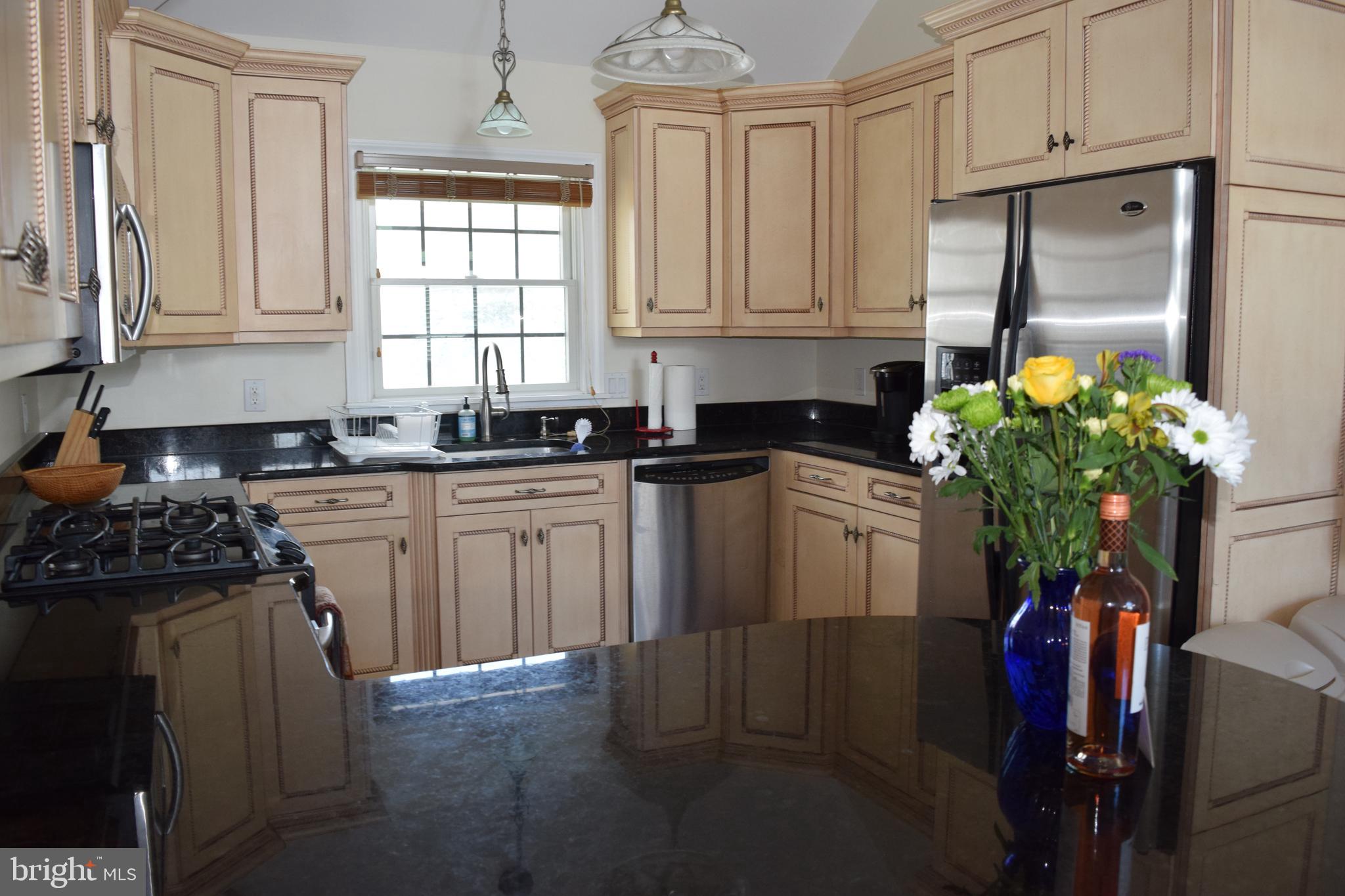 205 W BRIGANTINE AVENUE