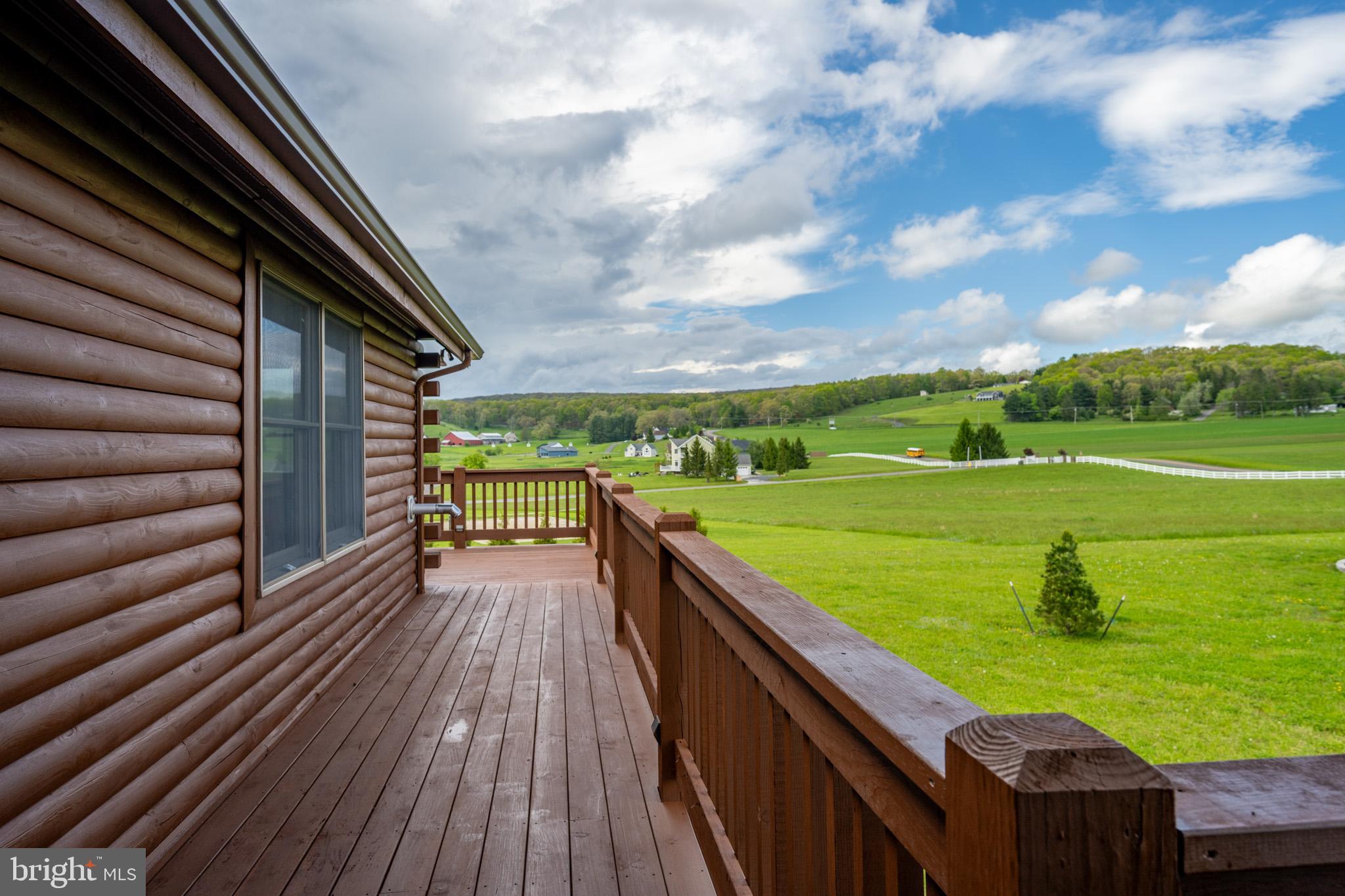 MISTY MEADOWS WTFRNT GRN - Residential