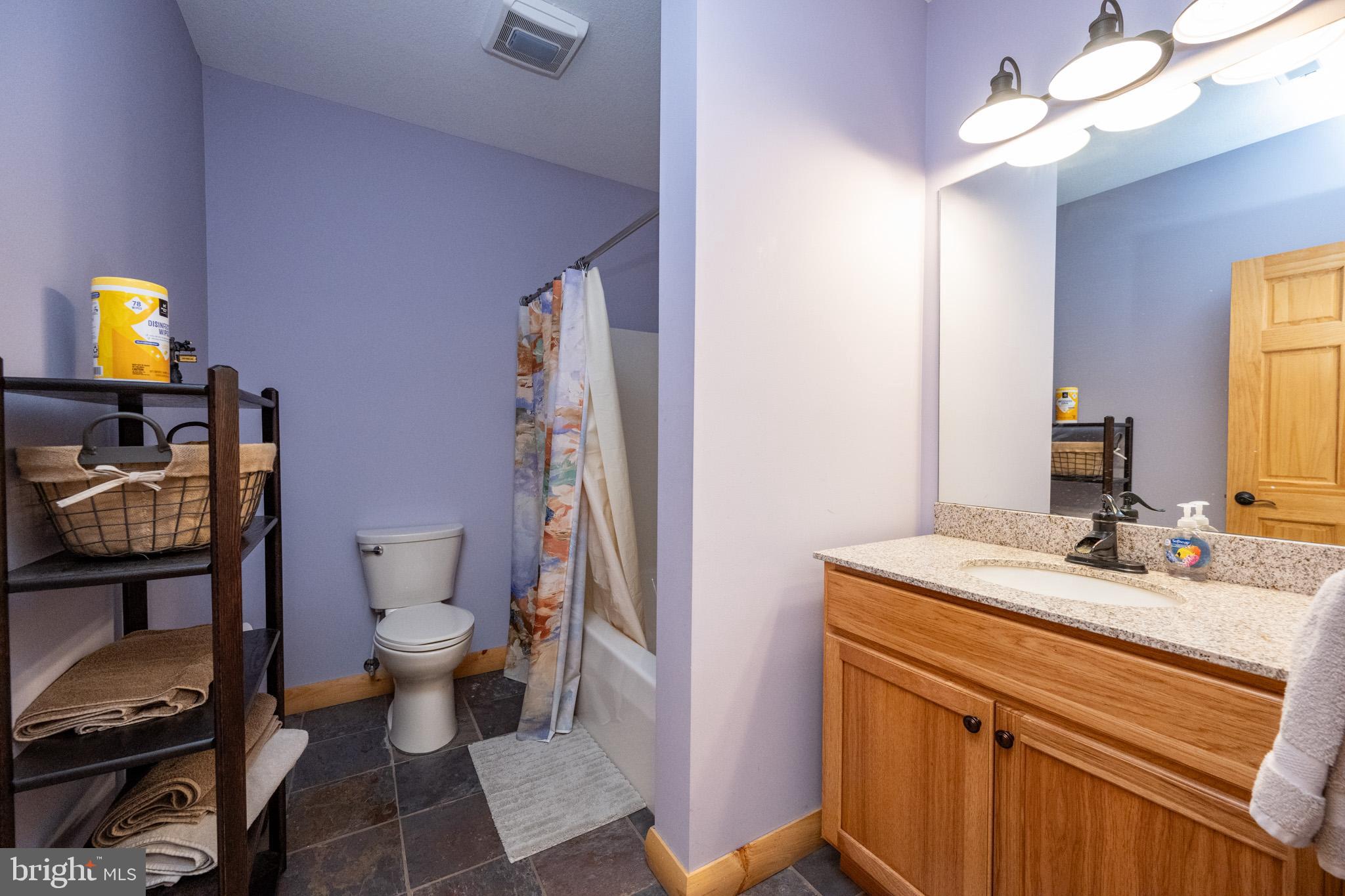 MISTY MEADOWS WTFRNT GRN - Residential