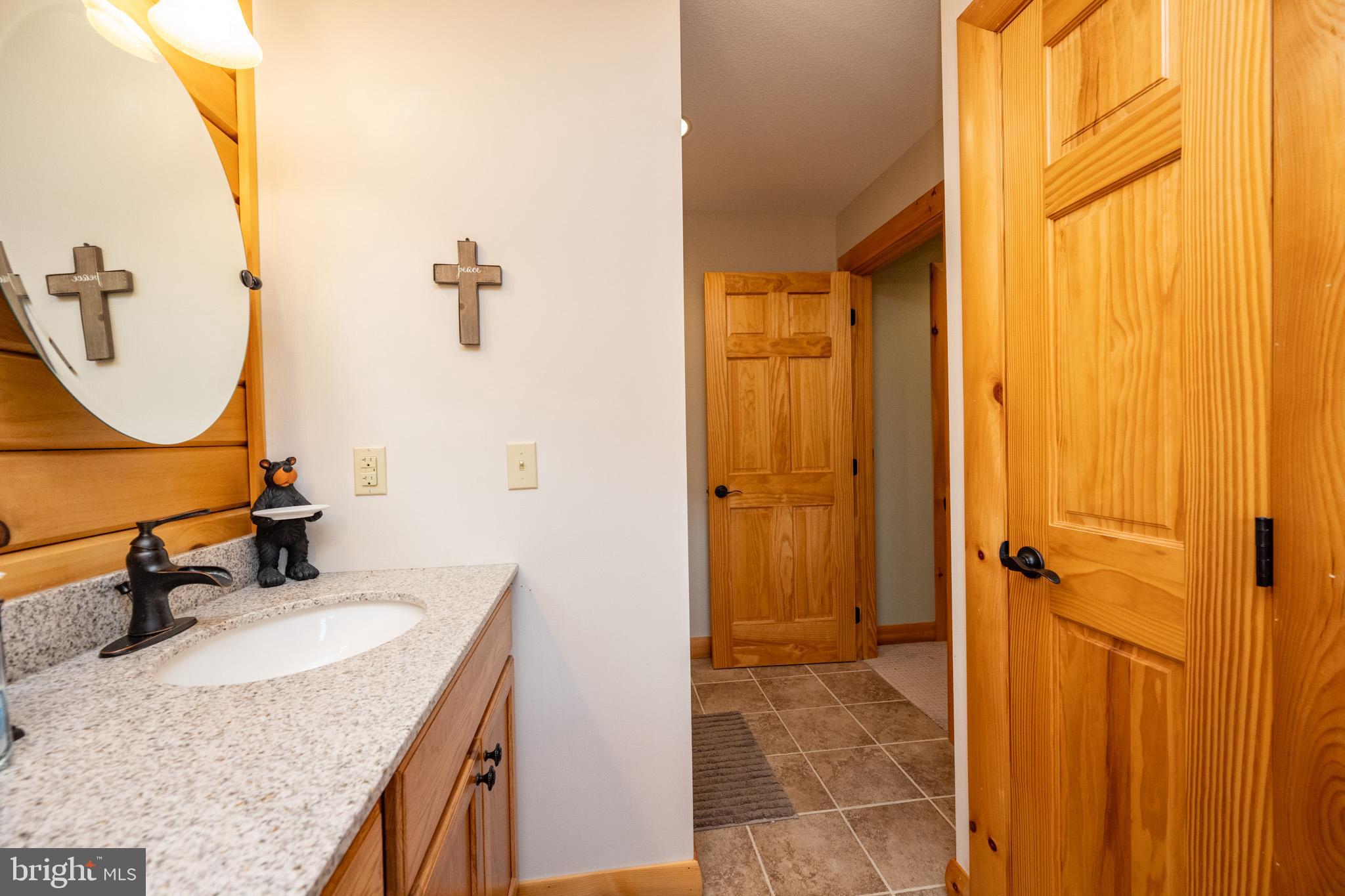 MISTY MEADOWS WTFRNT GRN - Residential