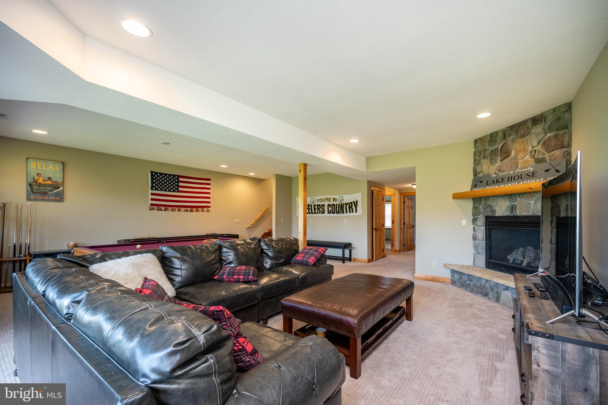 MISTY MEADOWS WTFRNT GRN - Residential