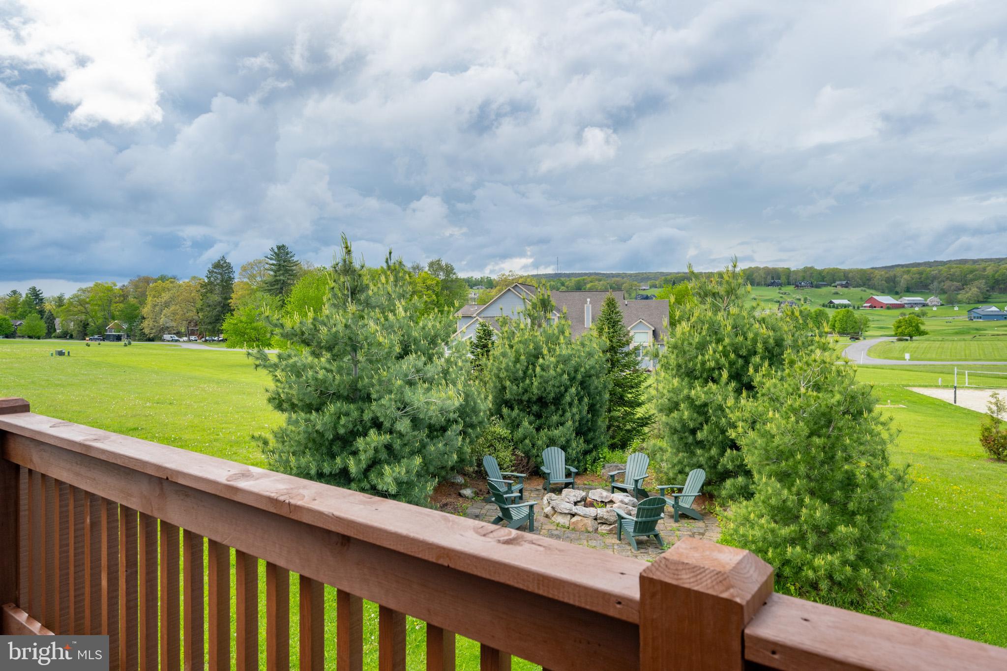 MISTY MEADOWS WTFRNT GRN - Residential