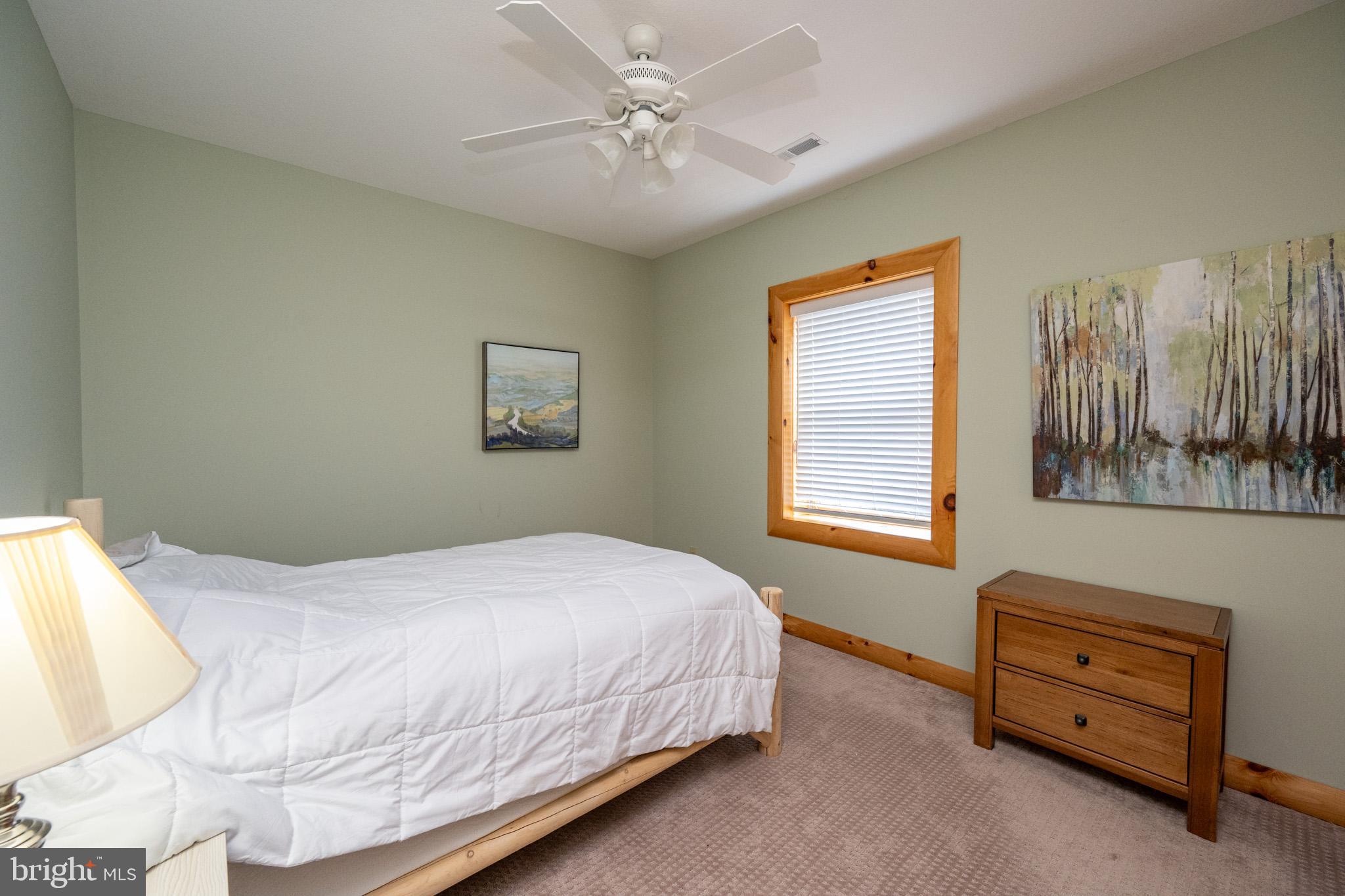 MISTY MEADOWS WTFRNT GRN - Residential