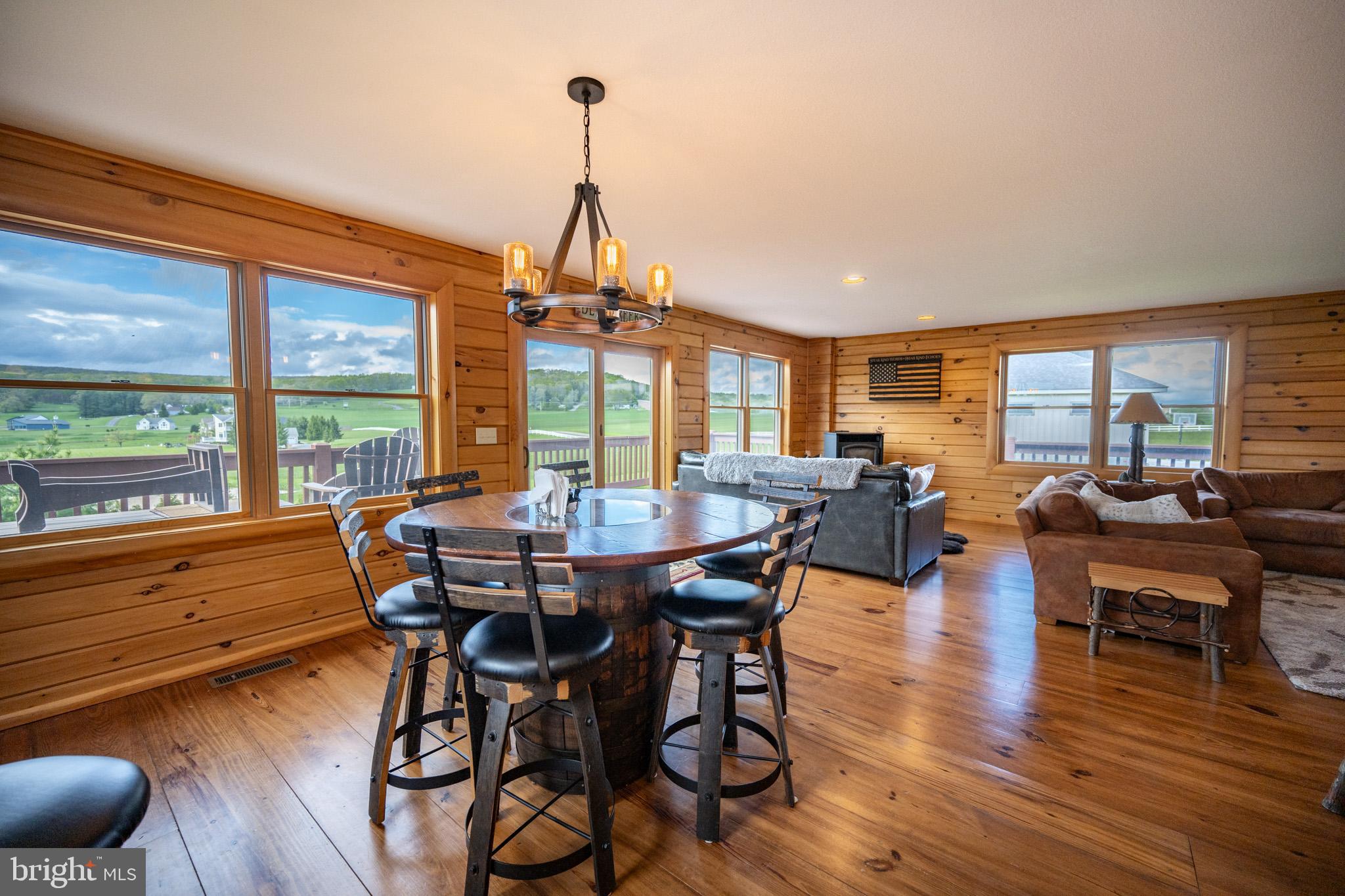 MISTY MEADOWS WTFRNT GRN - Residential