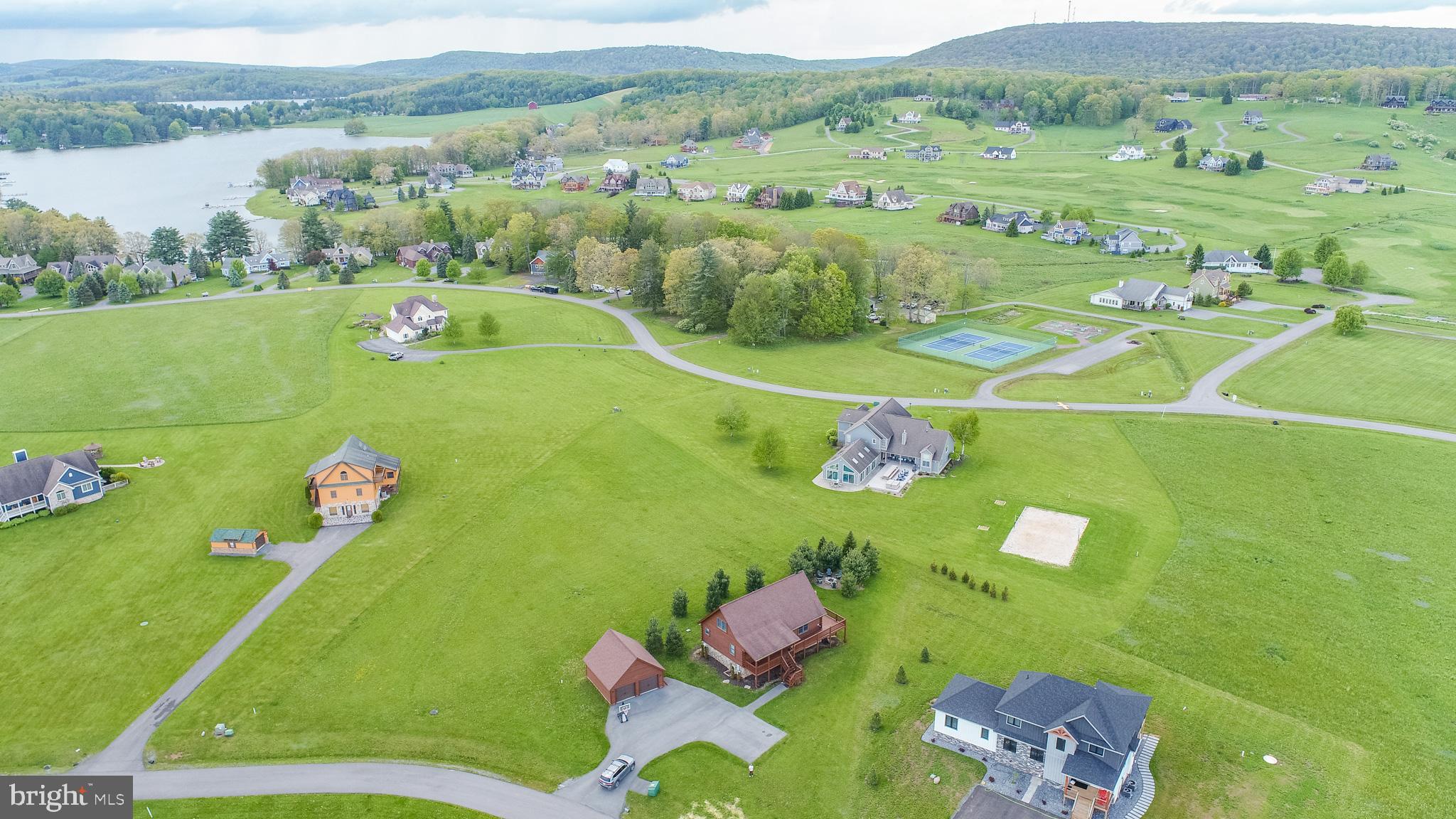 MISTY MEADOWS WTFRNT GRN - Residential