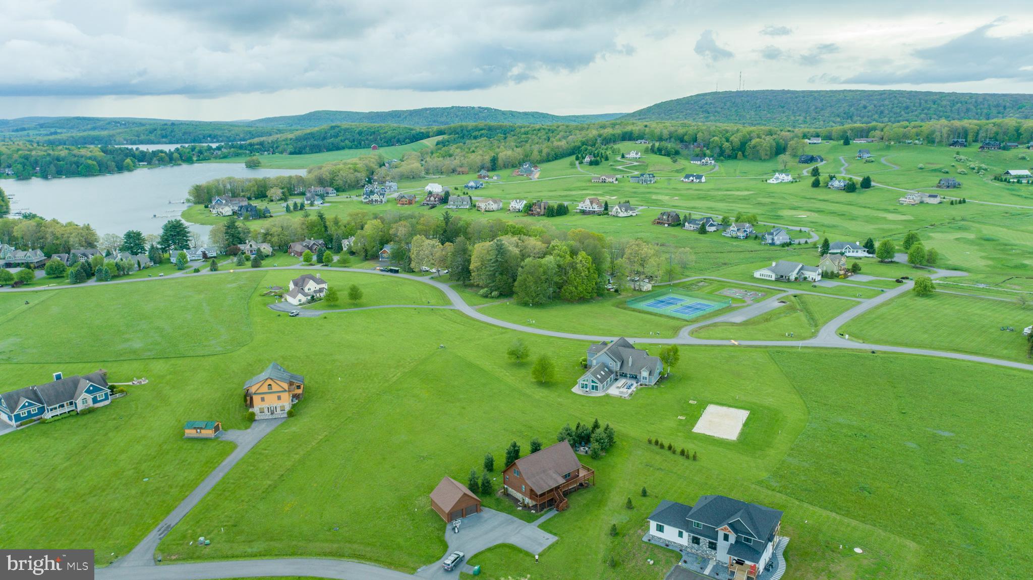 MISTY MEADOWS WTFRNT GRN - Residential