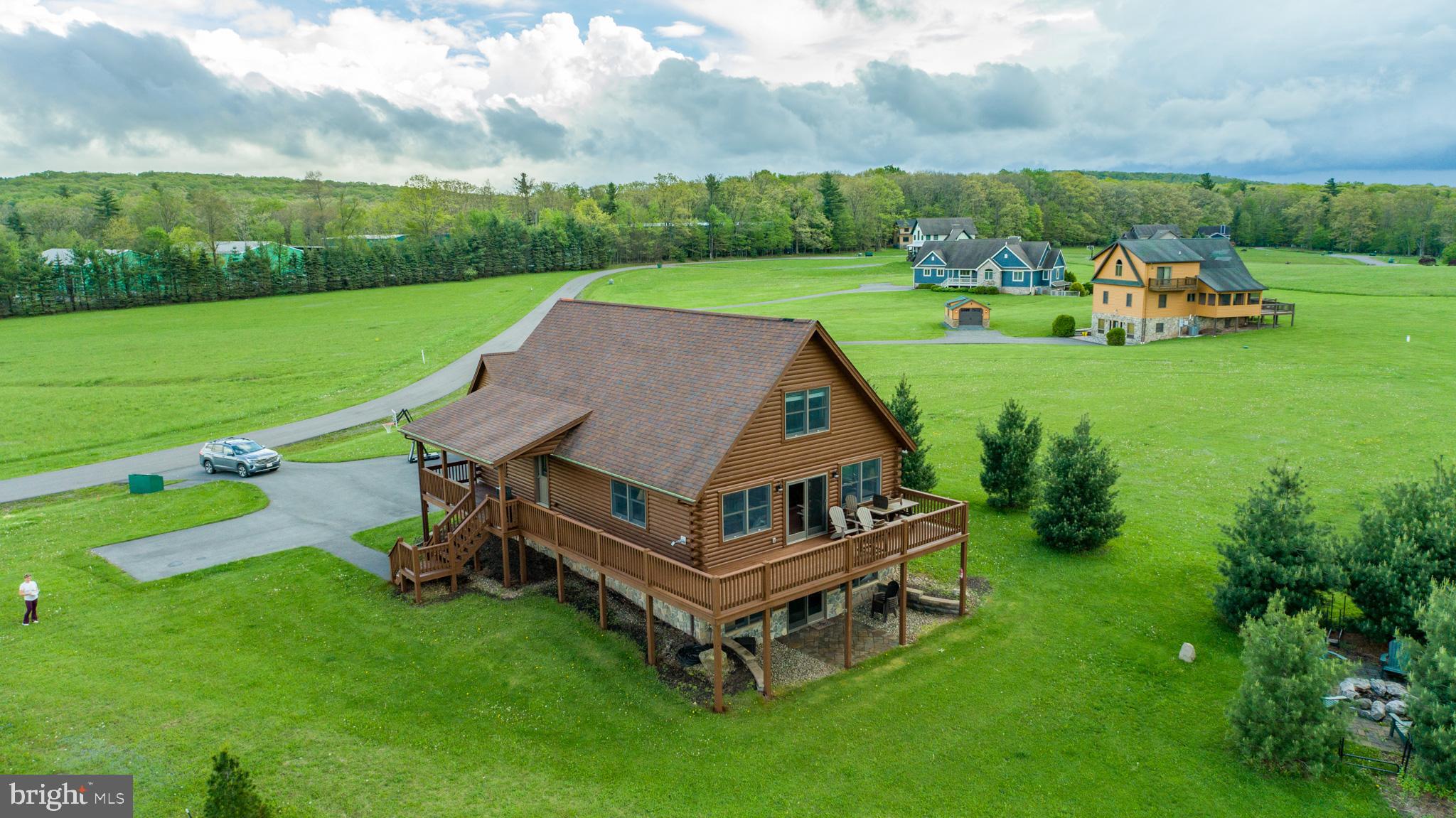 MISTY MEADOWS WTFRNT GRN - Residential