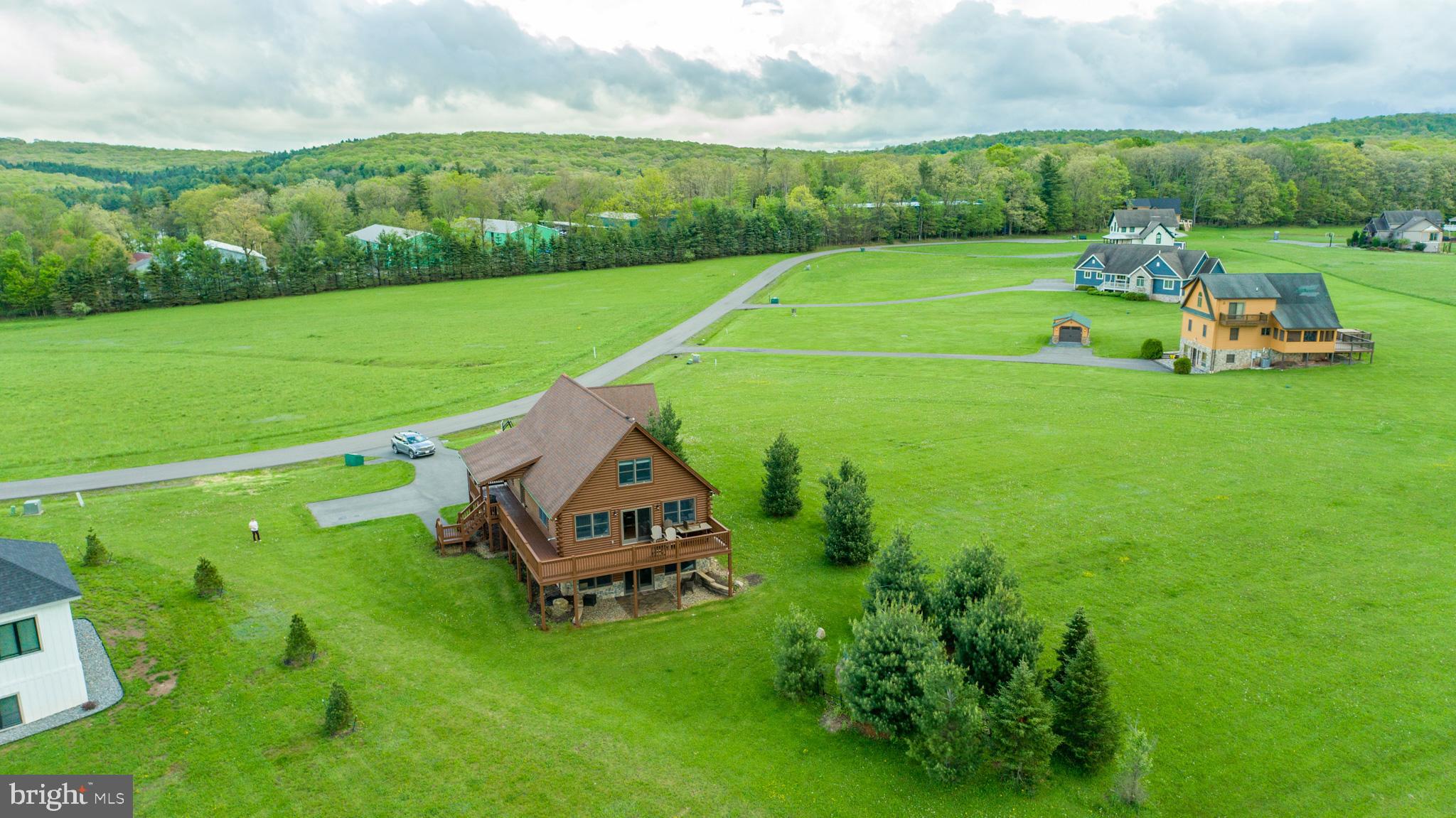 MISTY MEADOWS WTFRNT GRN - Residential