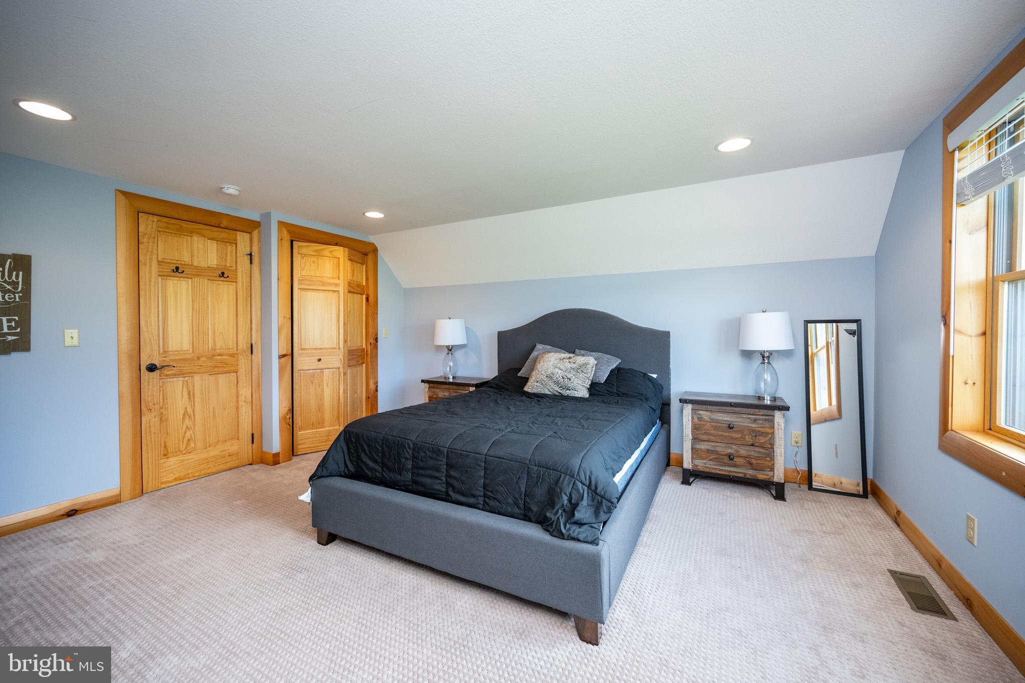 MISTY MEADOWS WTFRNT GRN - Residential