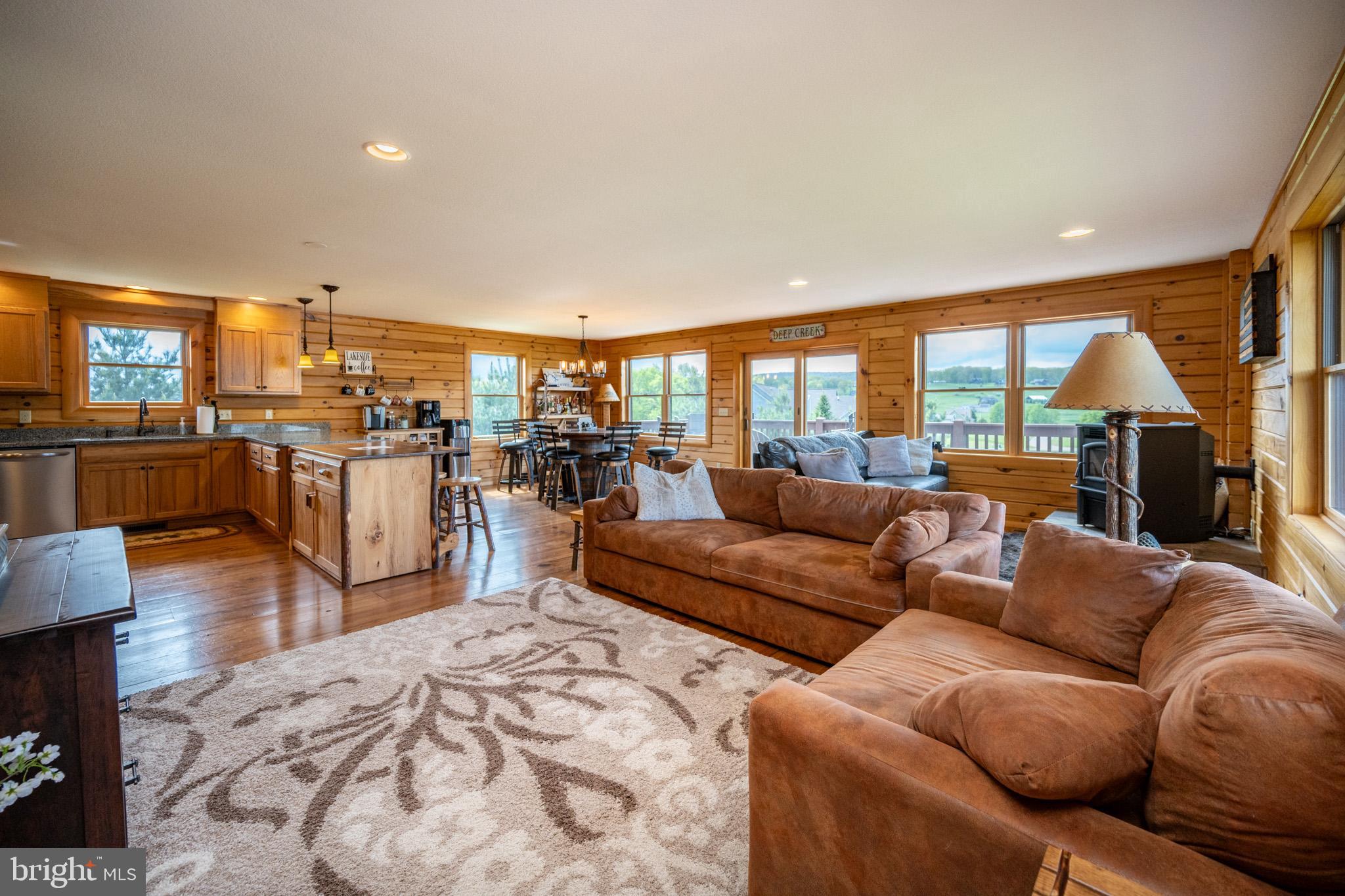 MISTY MEADOWS WTFRNT GRN - Residential