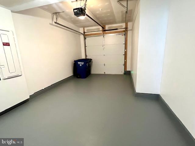 METRO WALK AT MOOREFIELD STATION - Residential Lease