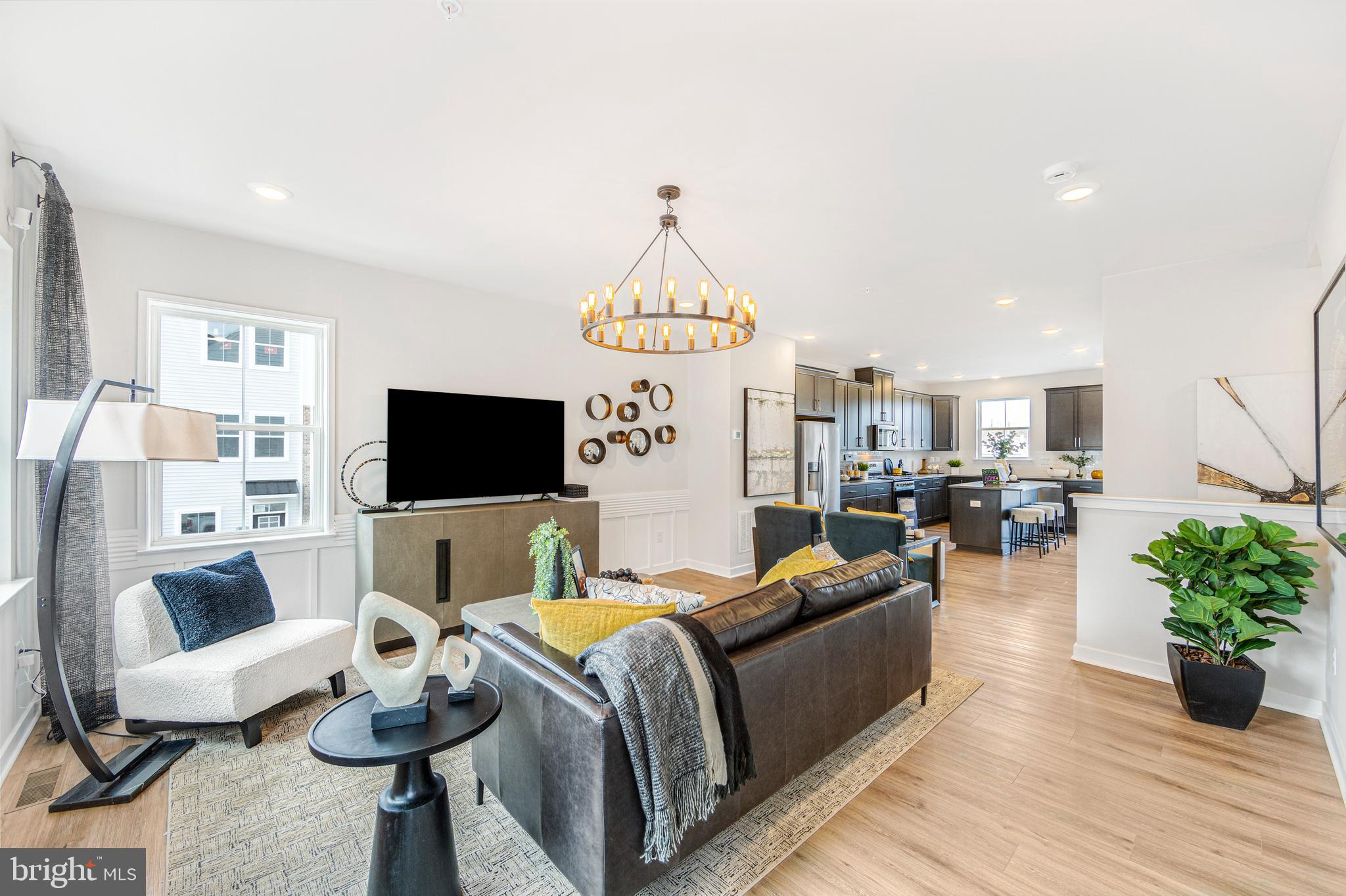 RIVER POINTE - Residential