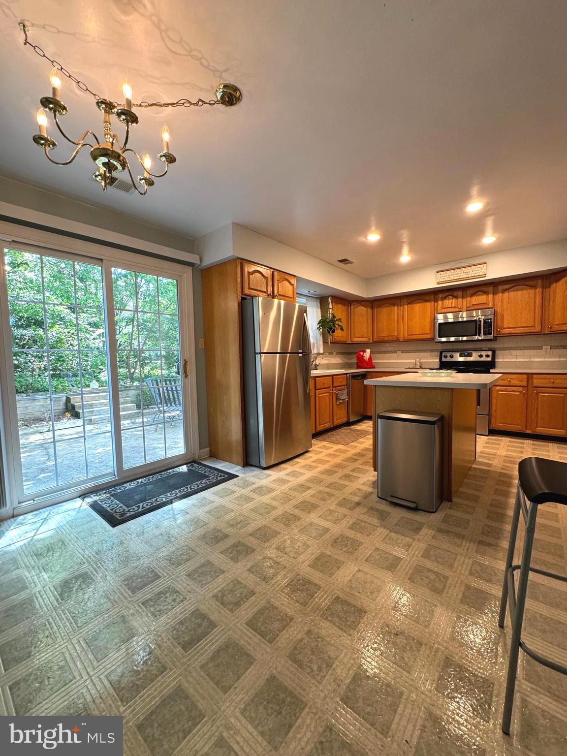 HICKORY RIDGE LA PLATA - Residential Lease