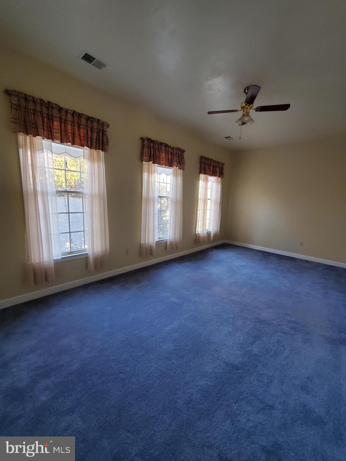 HICKORY RIDGE LA PLATA - Residential Lease