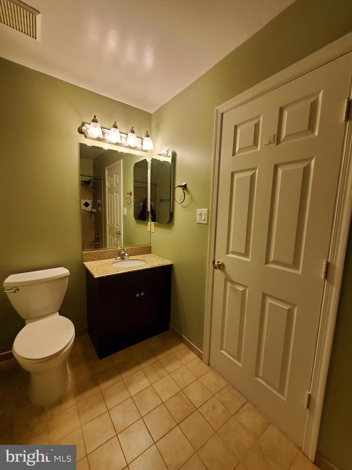 HICKORY RIDGE LA PLATA - Residential Lease