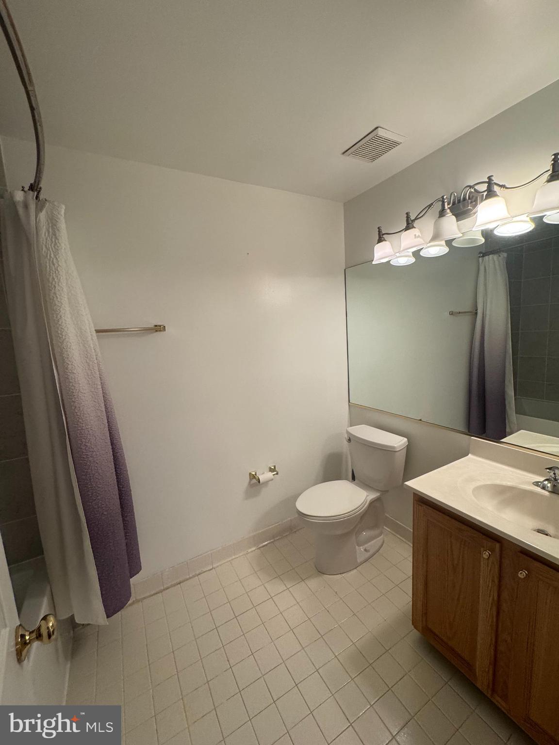 HICKORY RIDGE LA PLATA - Residential Lease