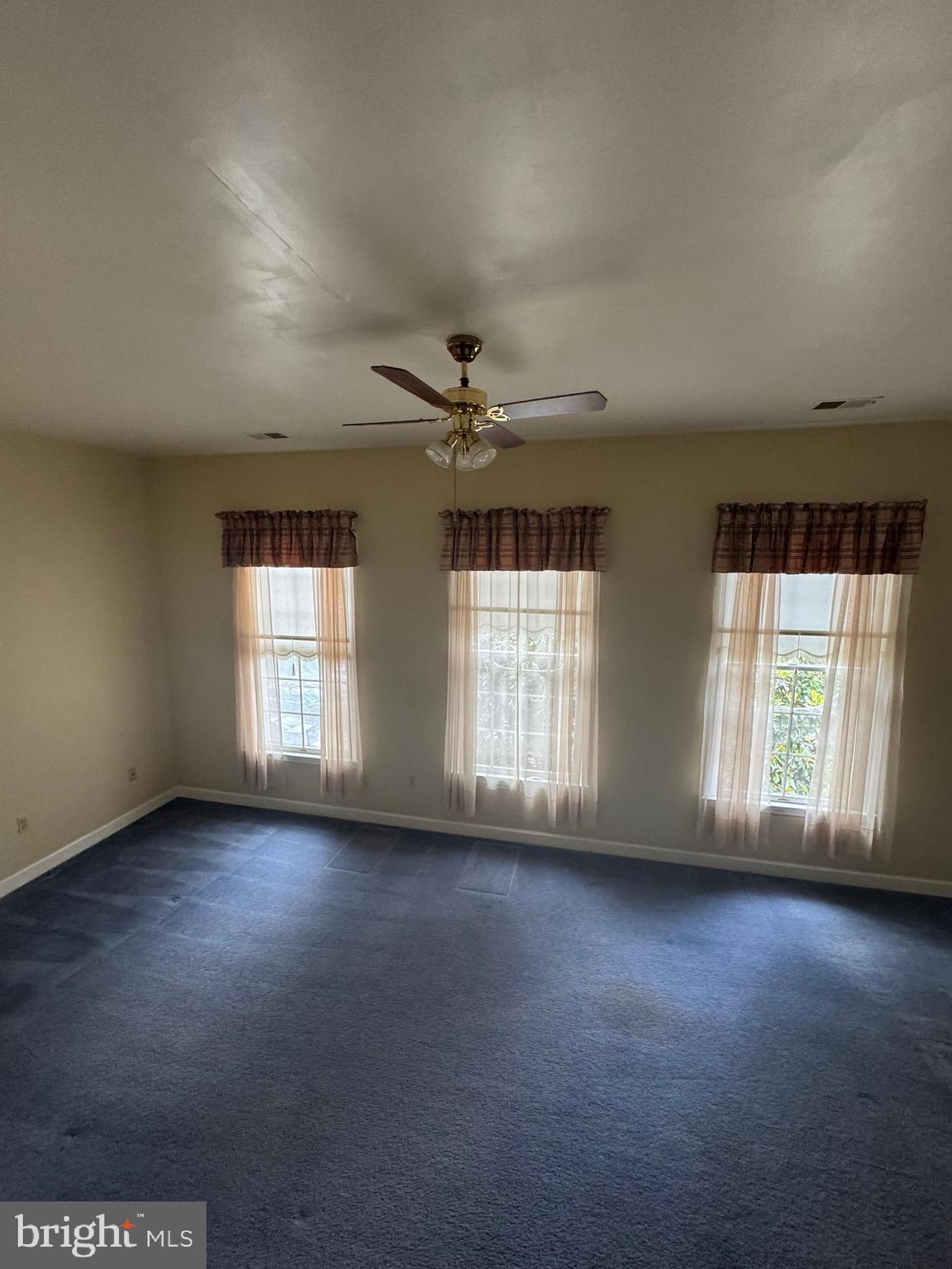 HICKORY RIDGE LA PLATA - Residential Lease