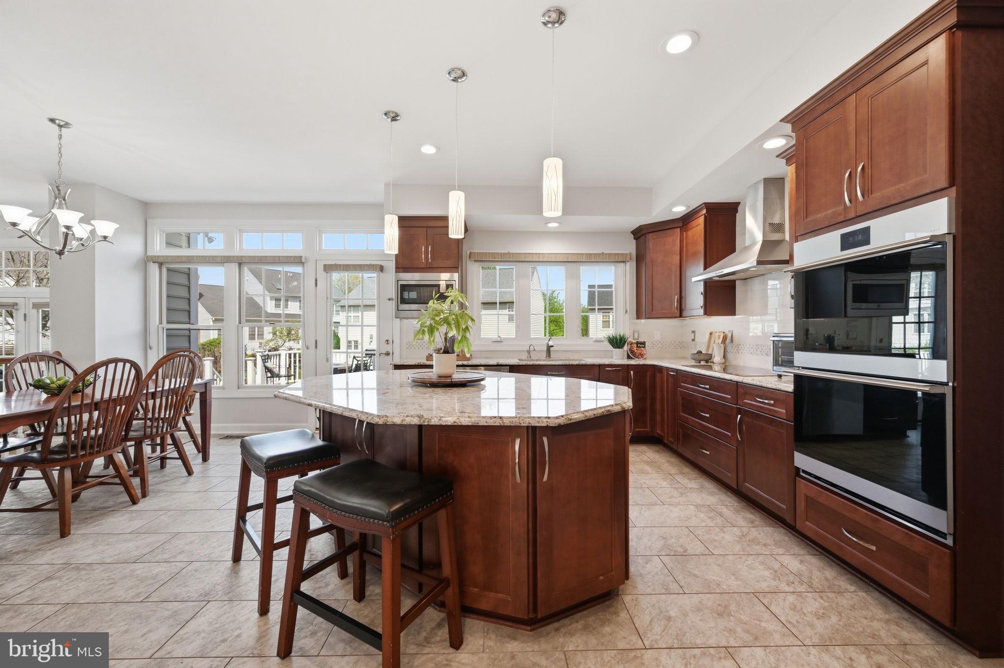 CLOPPERS MILL WEST - Residential