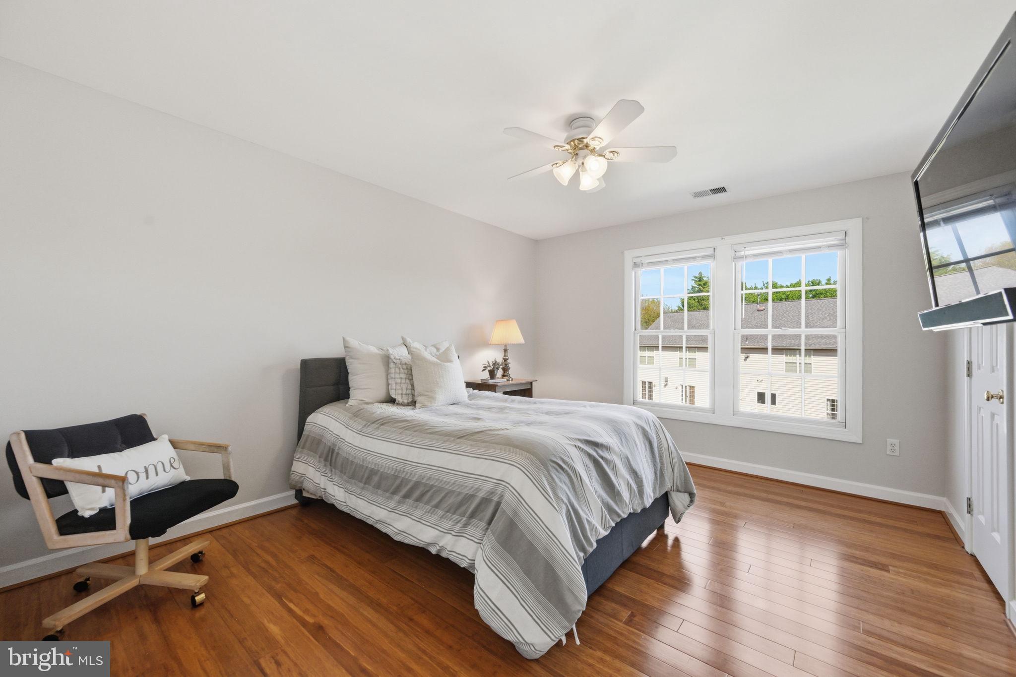 CLOPPERS MILL WEST - Residential