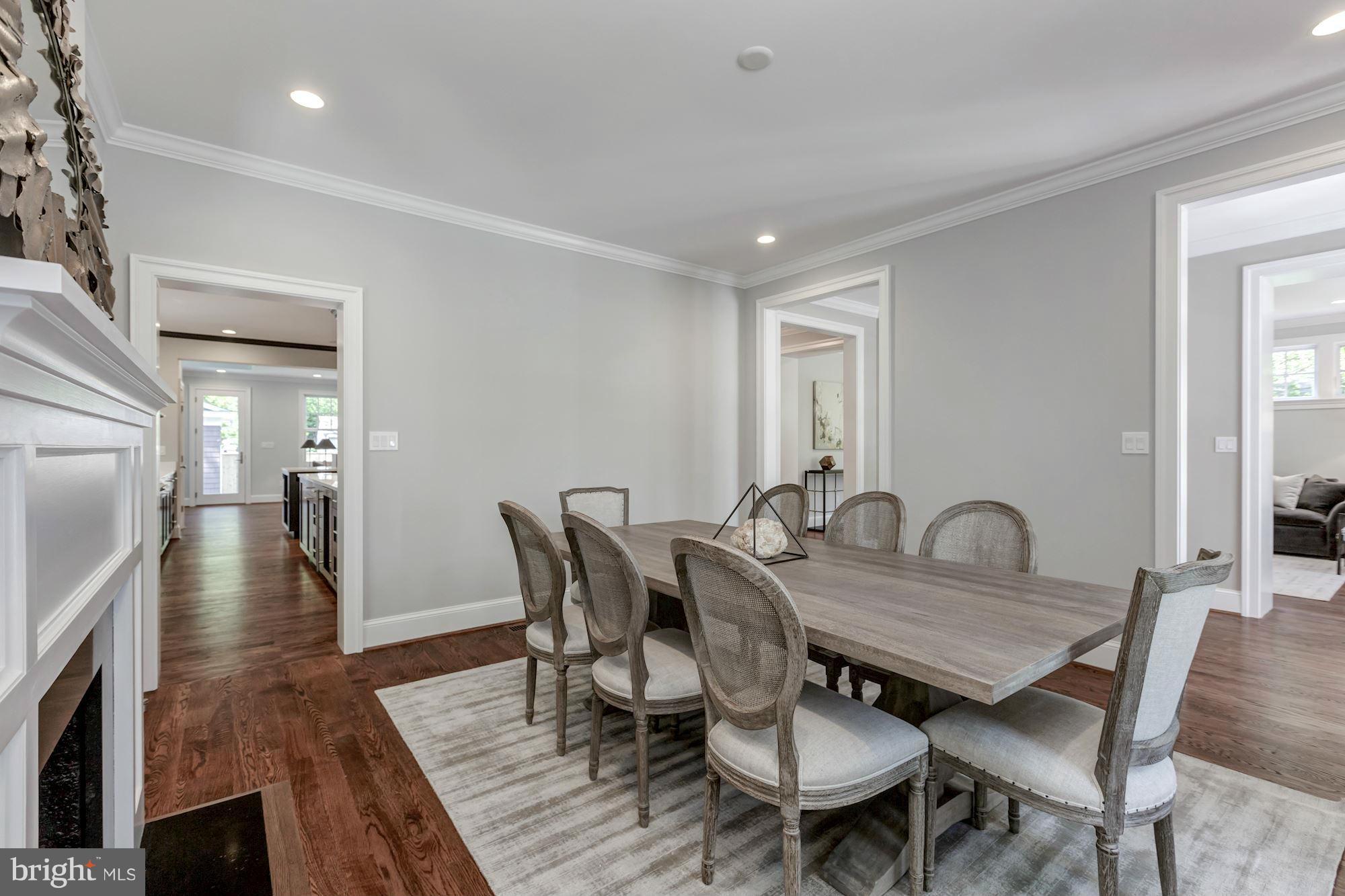 CHEVY CHASE - Residential