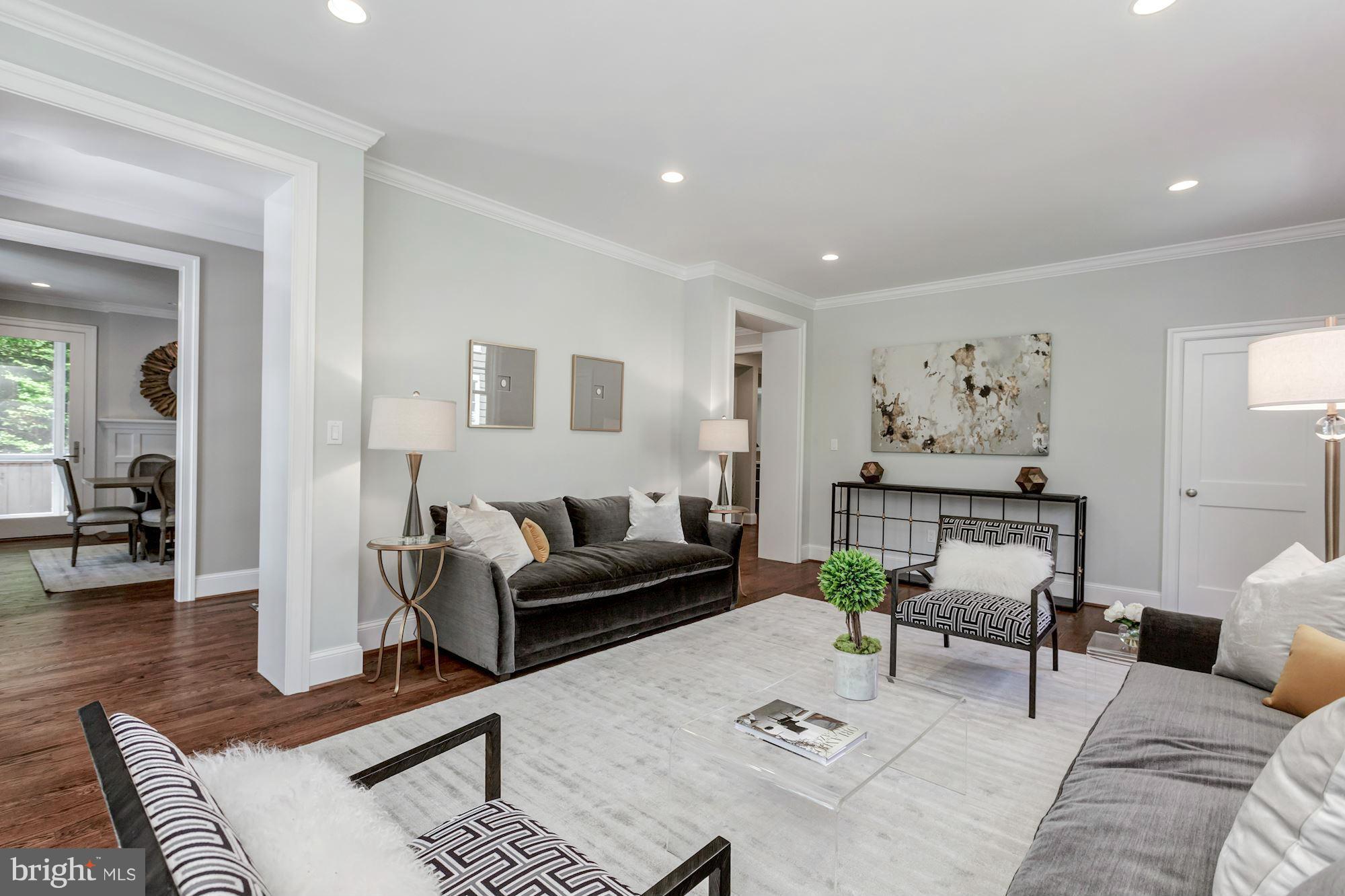 CHEVY CHASE - Residential