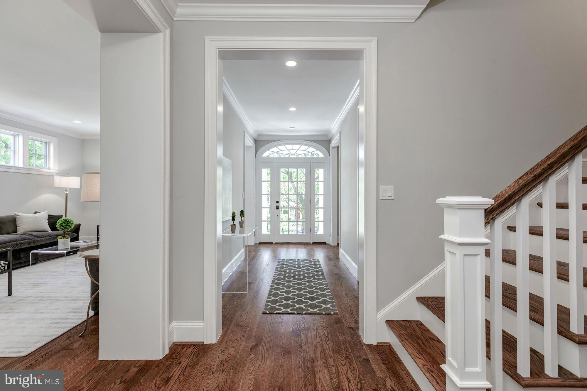 CHEVY CHASE - Residential
