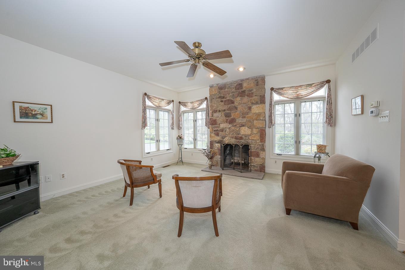 WAYNESBOROUGH WOOD - Residential