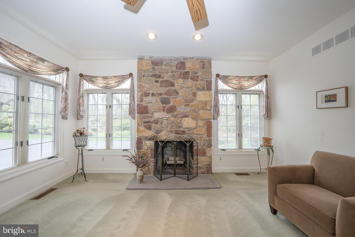 WAYNESBOROUGH WOOD - Residential