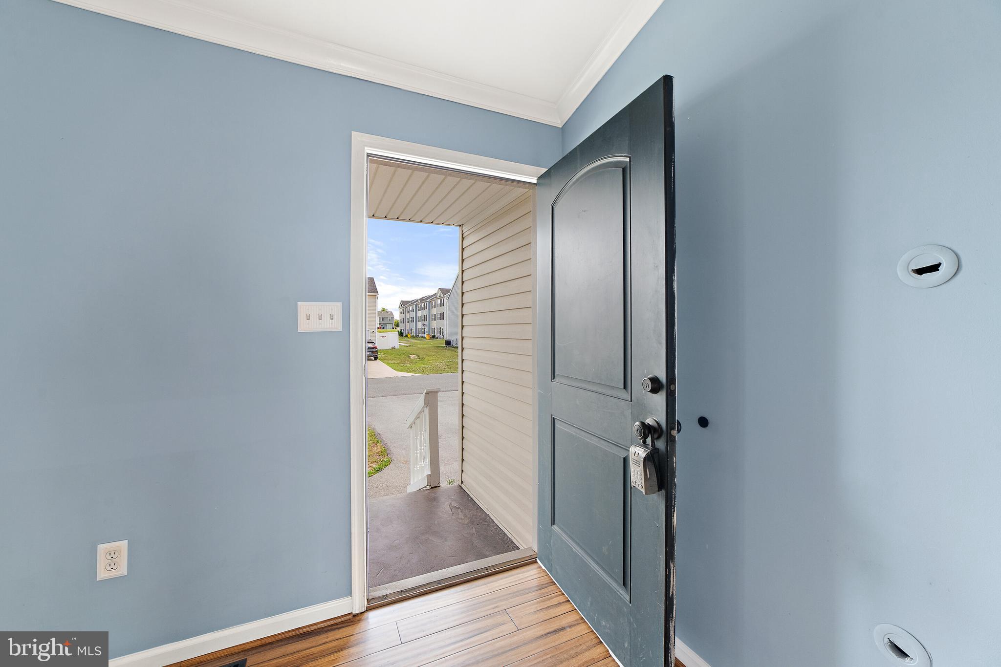 INWOOD VILLAGE - Residential