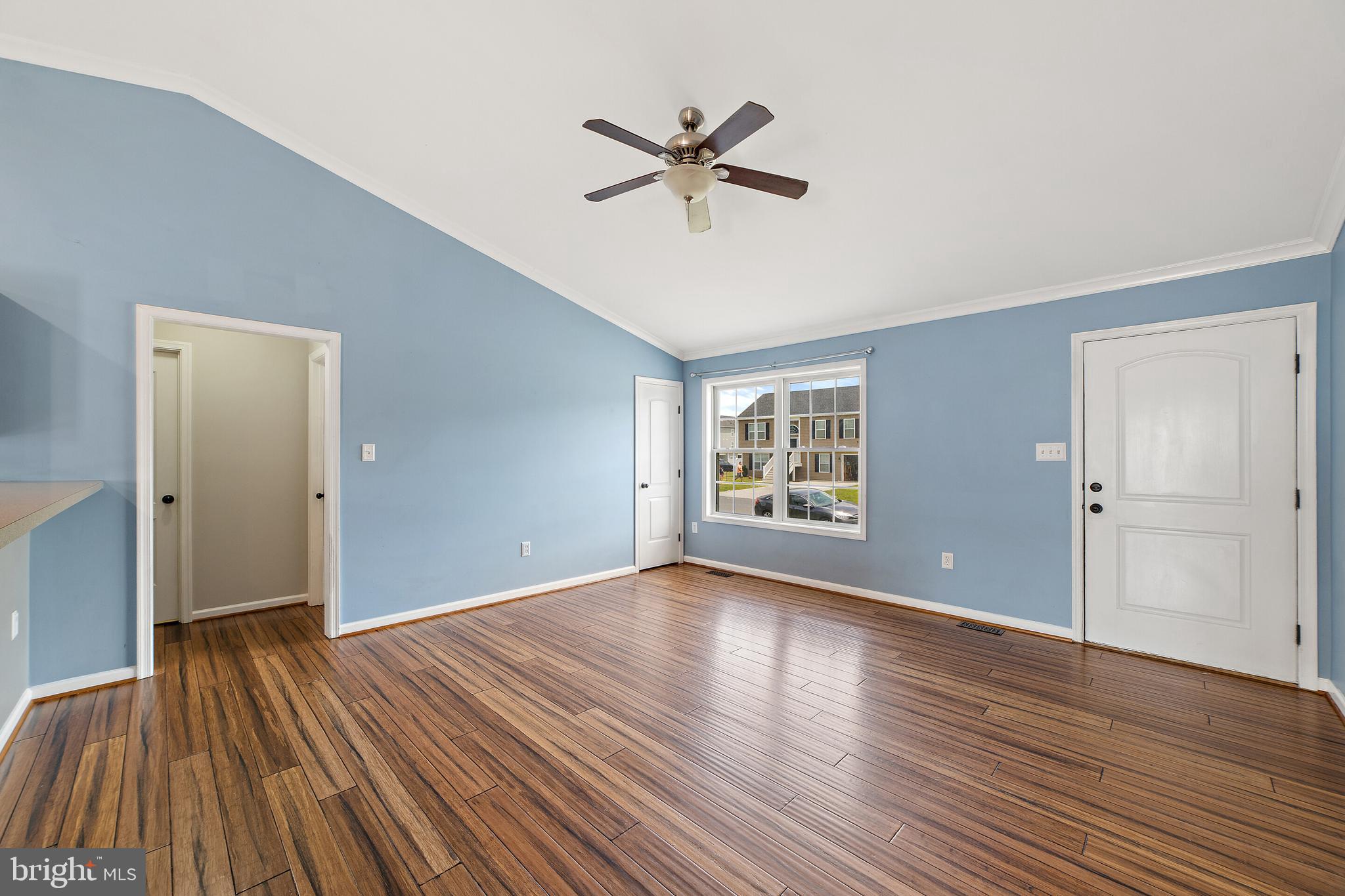 INWOOD VILLAGE - Residential