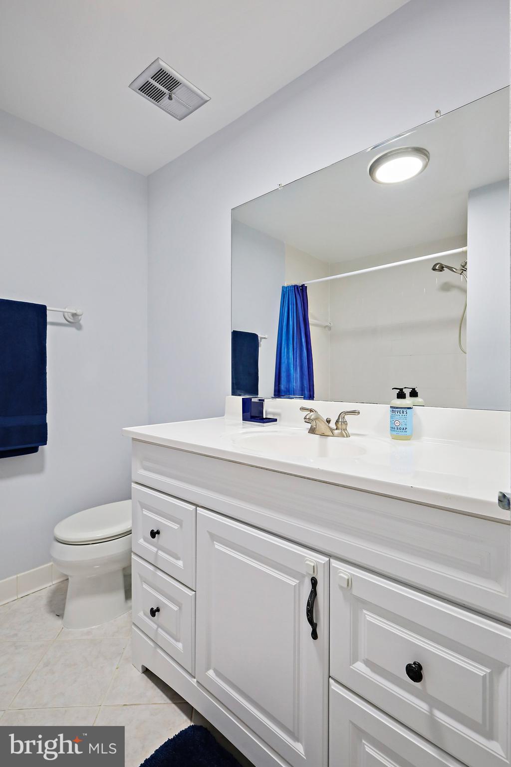 WINTER HILL - Residential