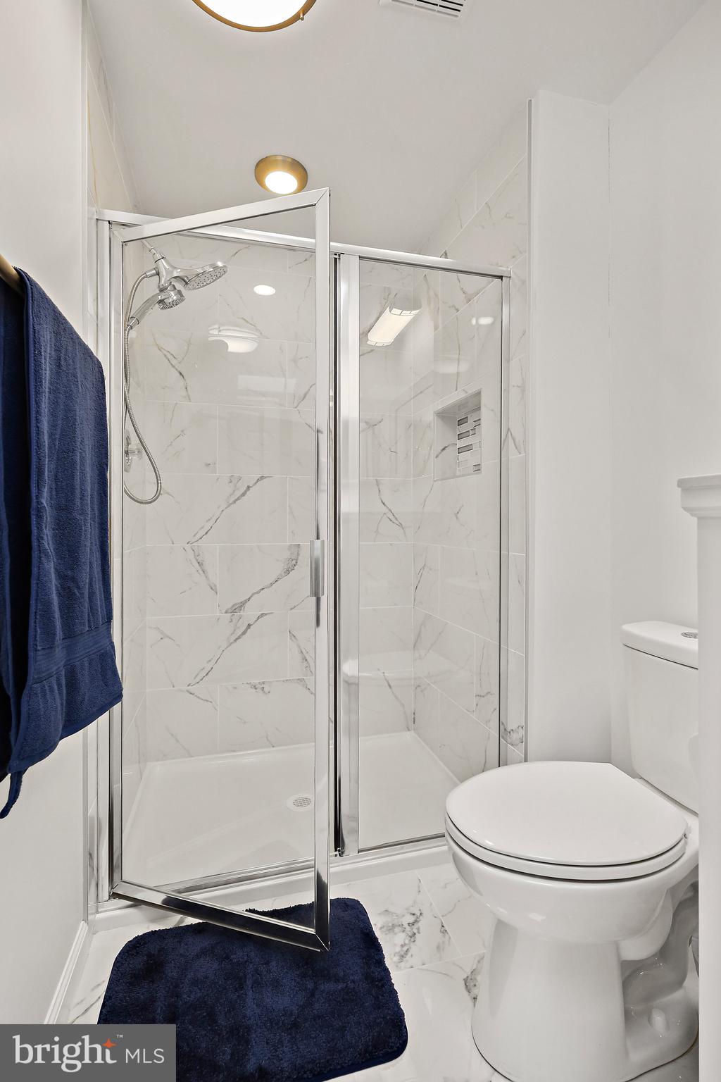 WINTER HILL - Residential