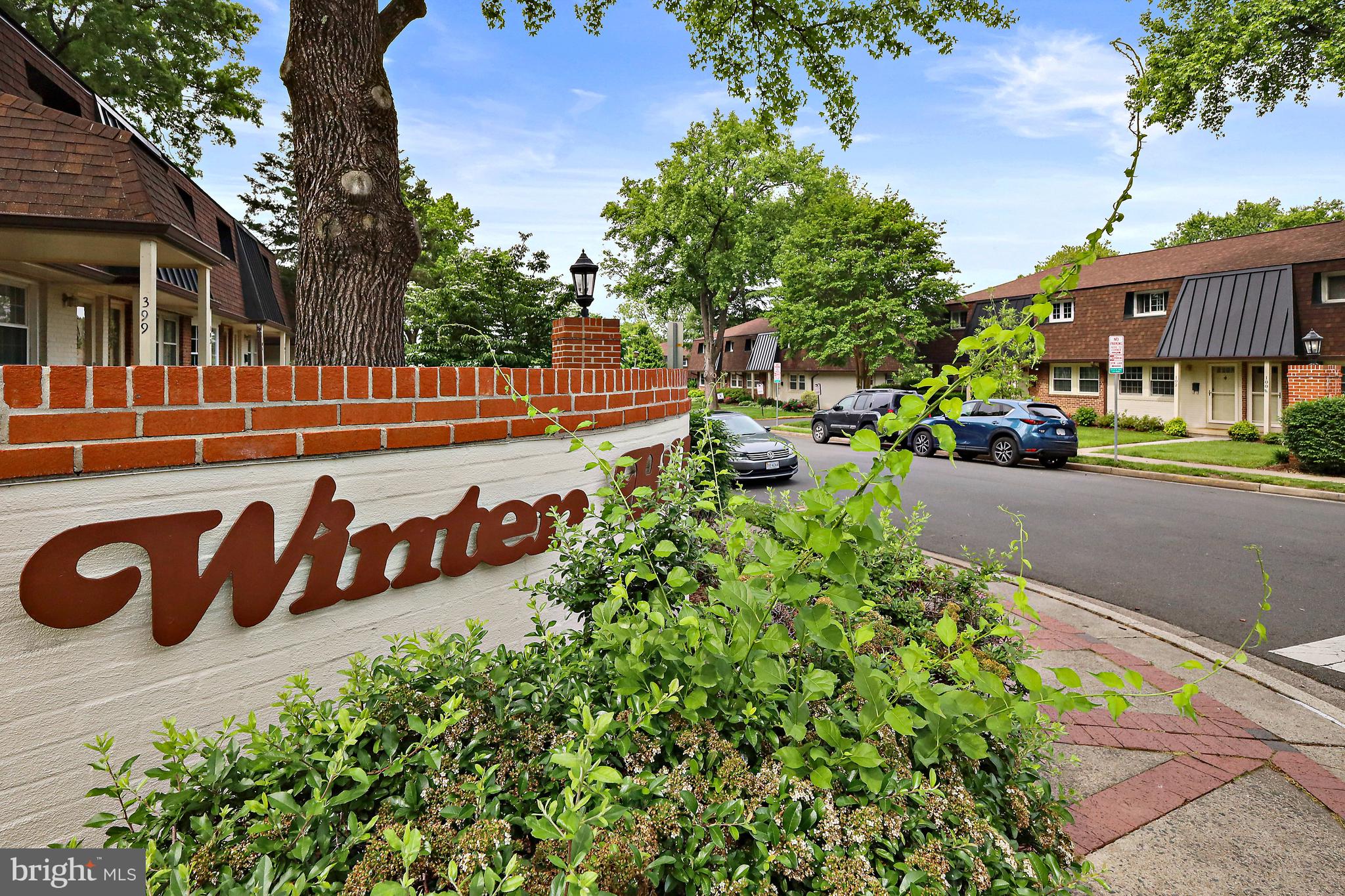 WINTER HILL - Residential