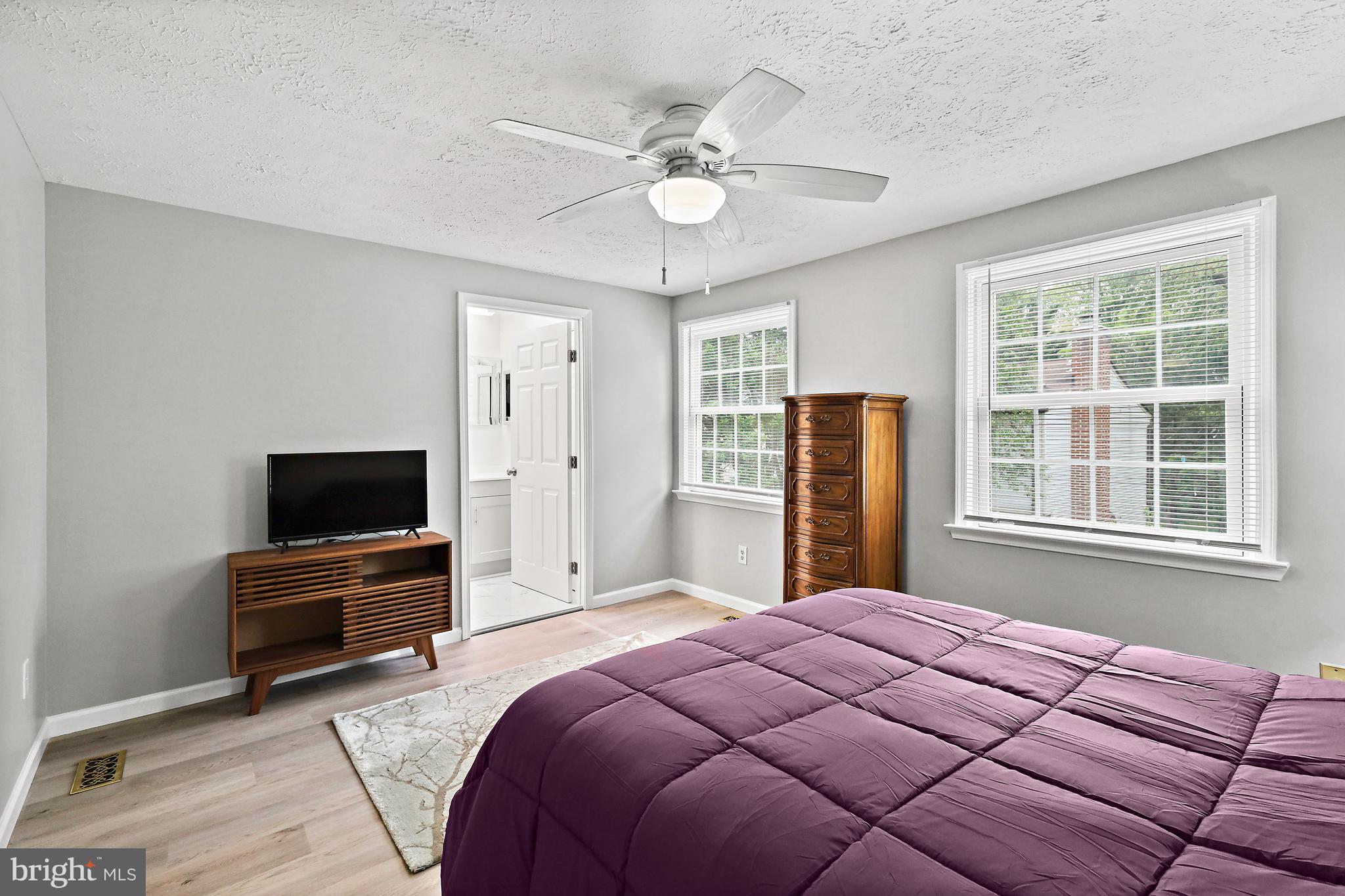 WINTER HILL - Residential