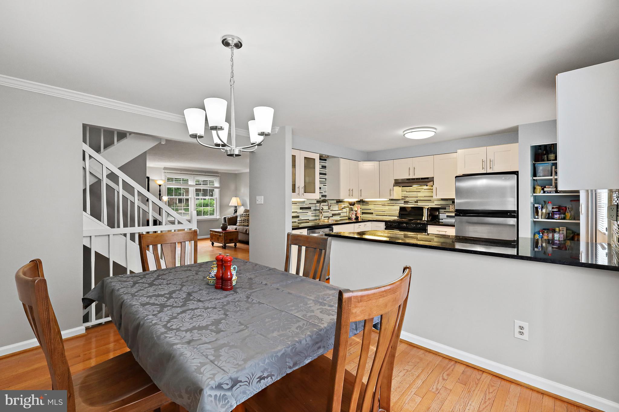 WINTER HILL - Residential