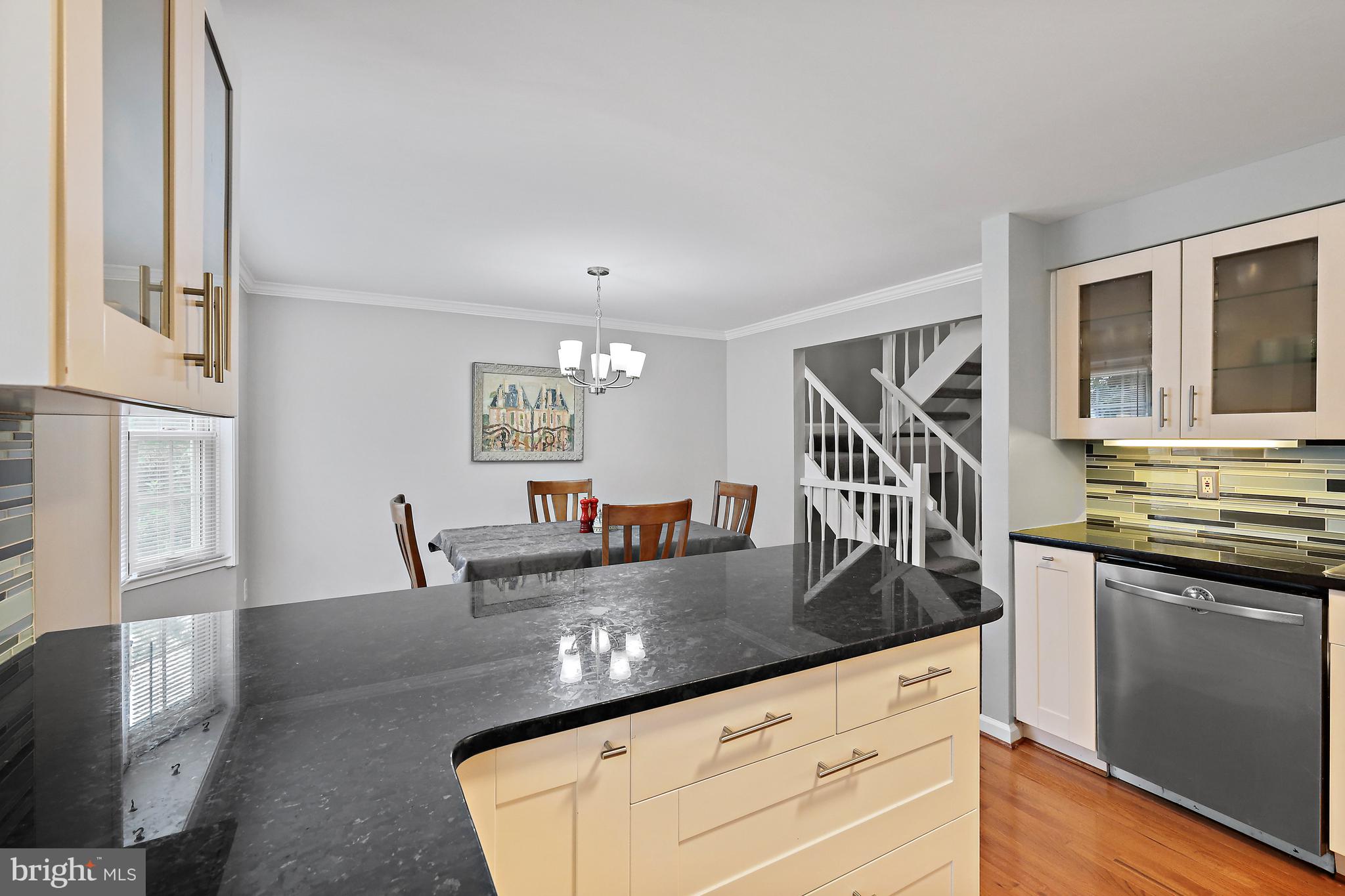 WINTER HILL - Residential