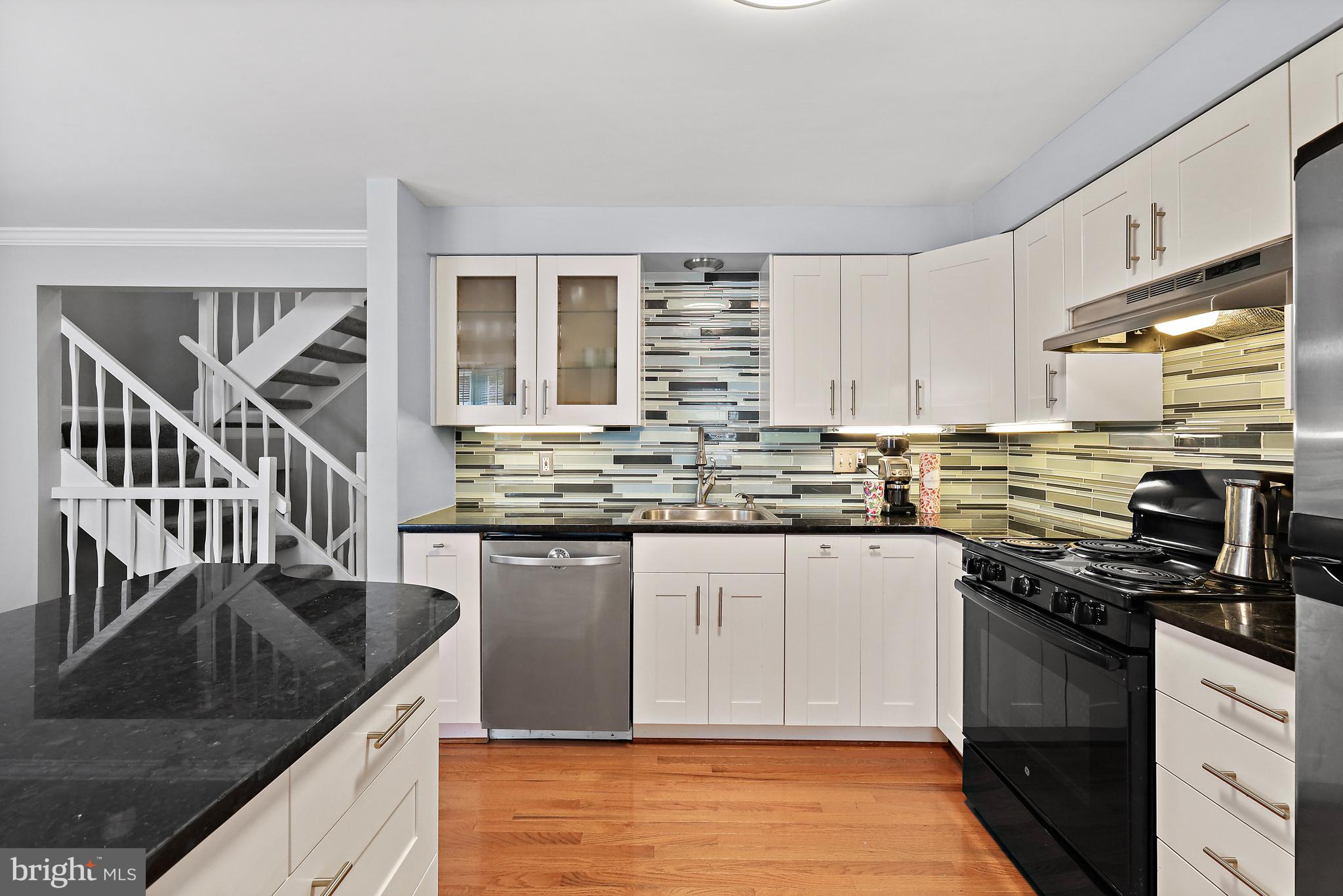 WINTER HILL - Residential