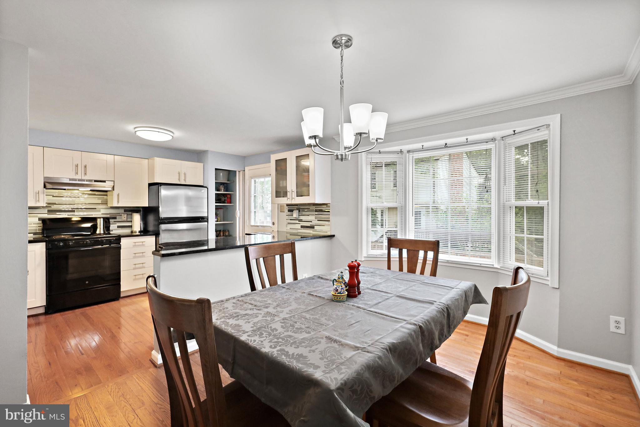 WINTER HILL - Residential