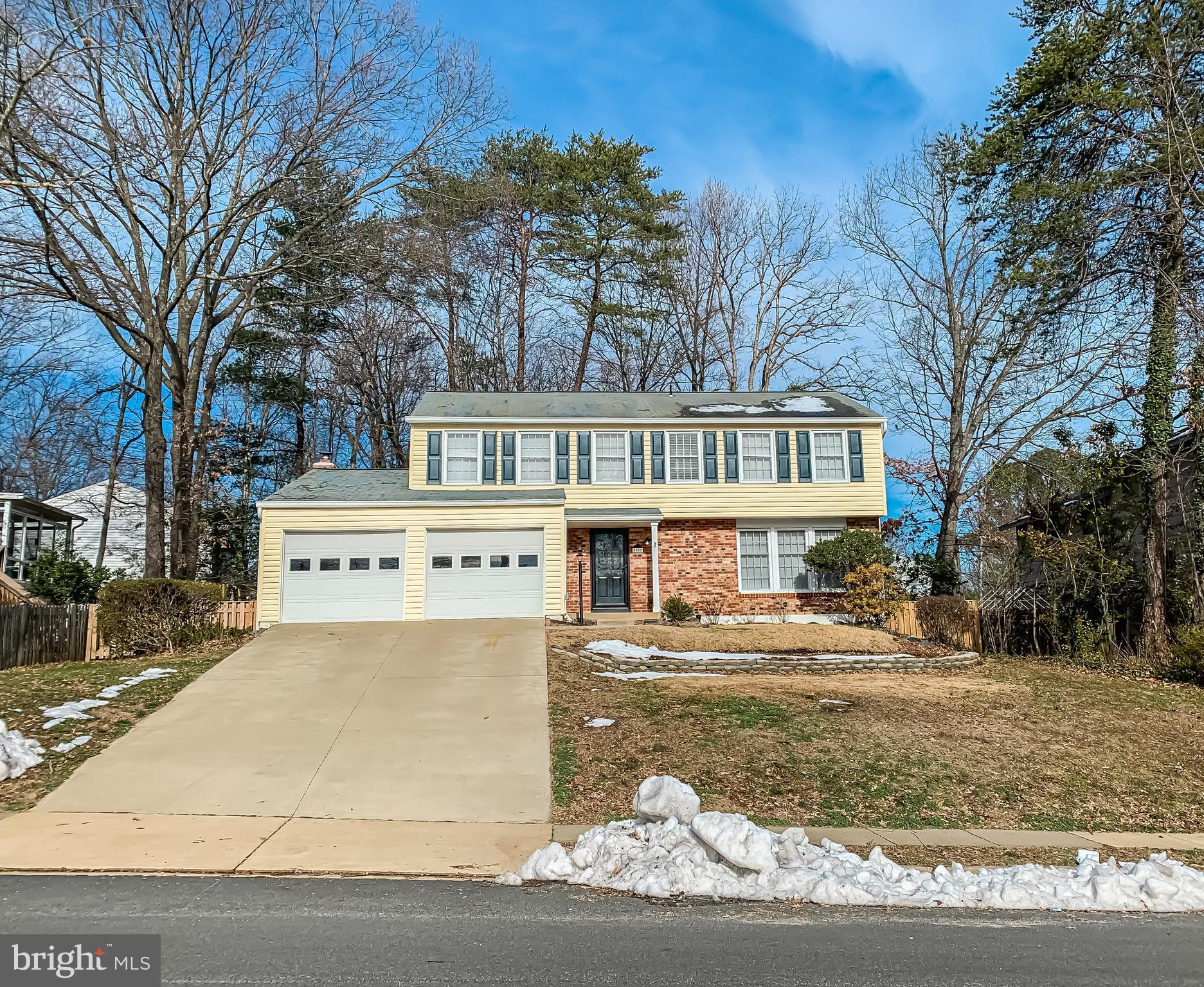 MONCLAIR - Residential Lease