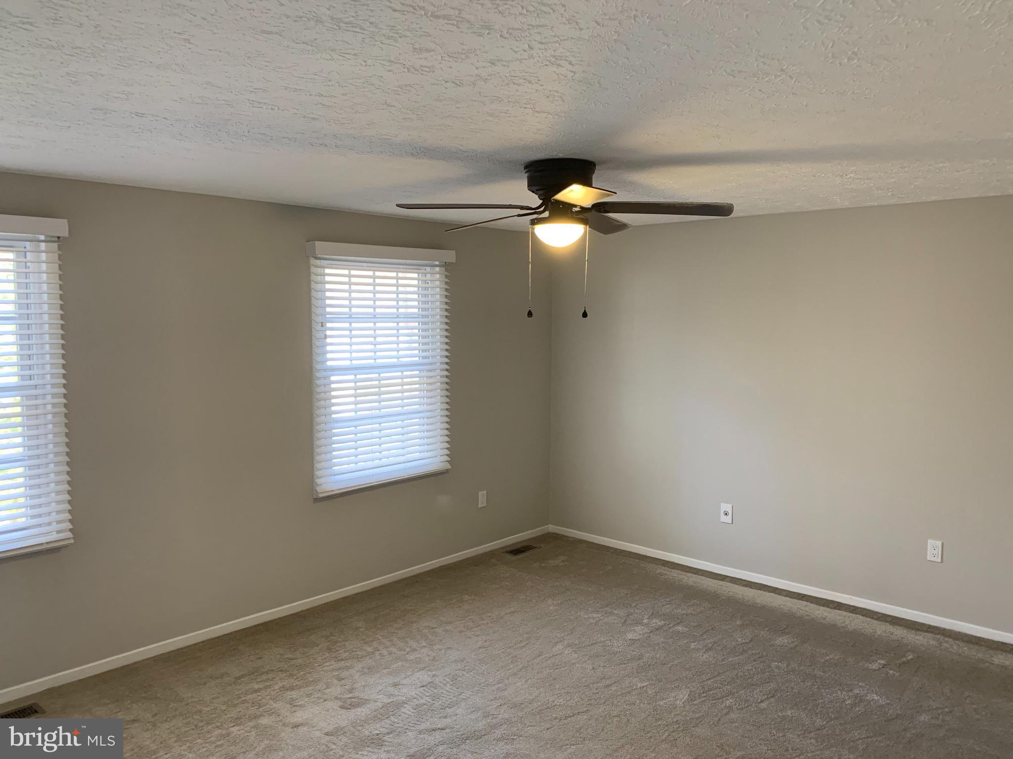 MONCLAIR - Residential Lease