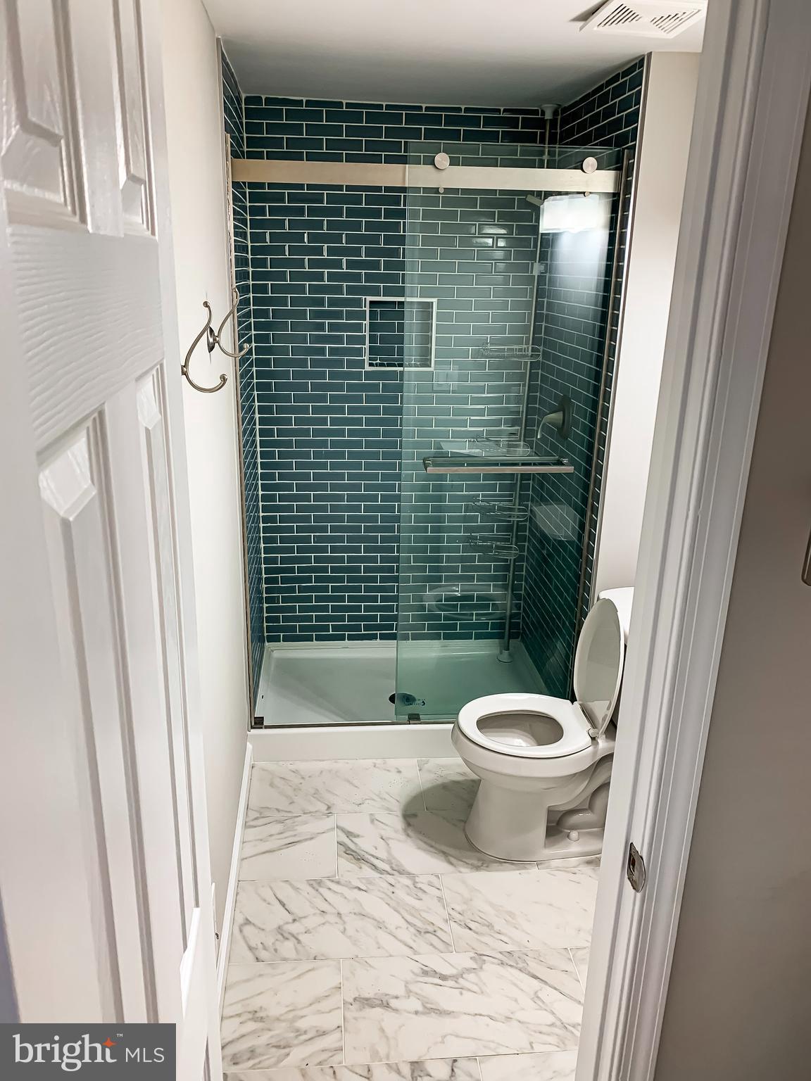 MONCLAIR - Residential Lease