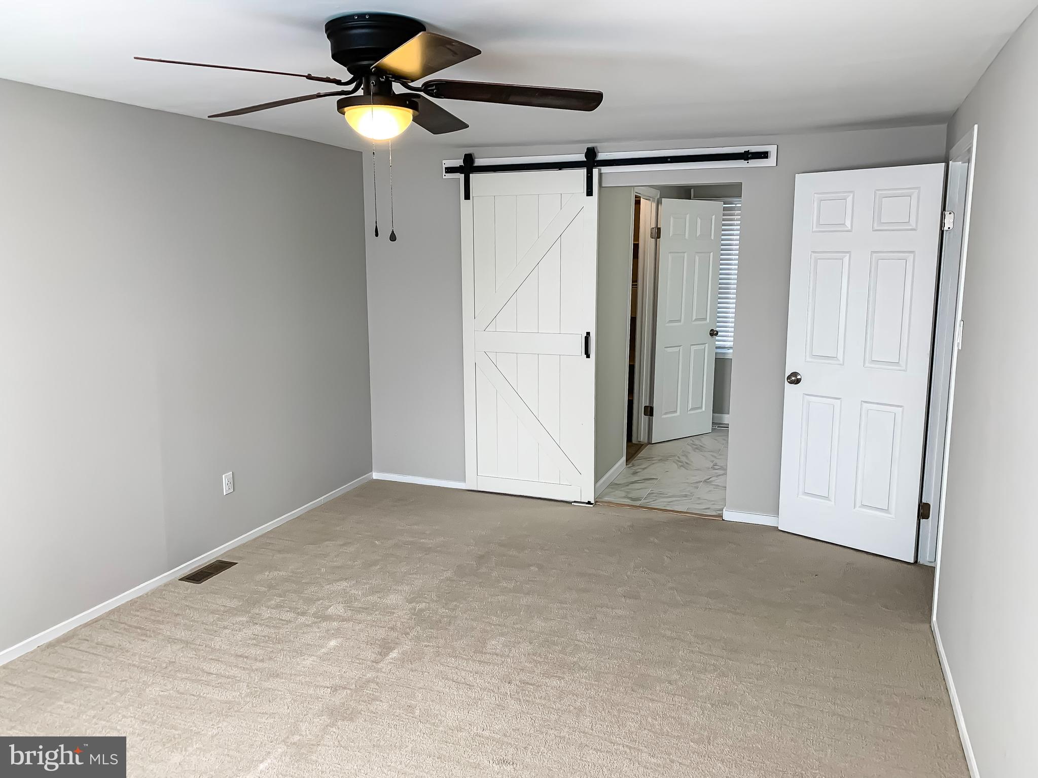 MONCLAIR - Residential Lease